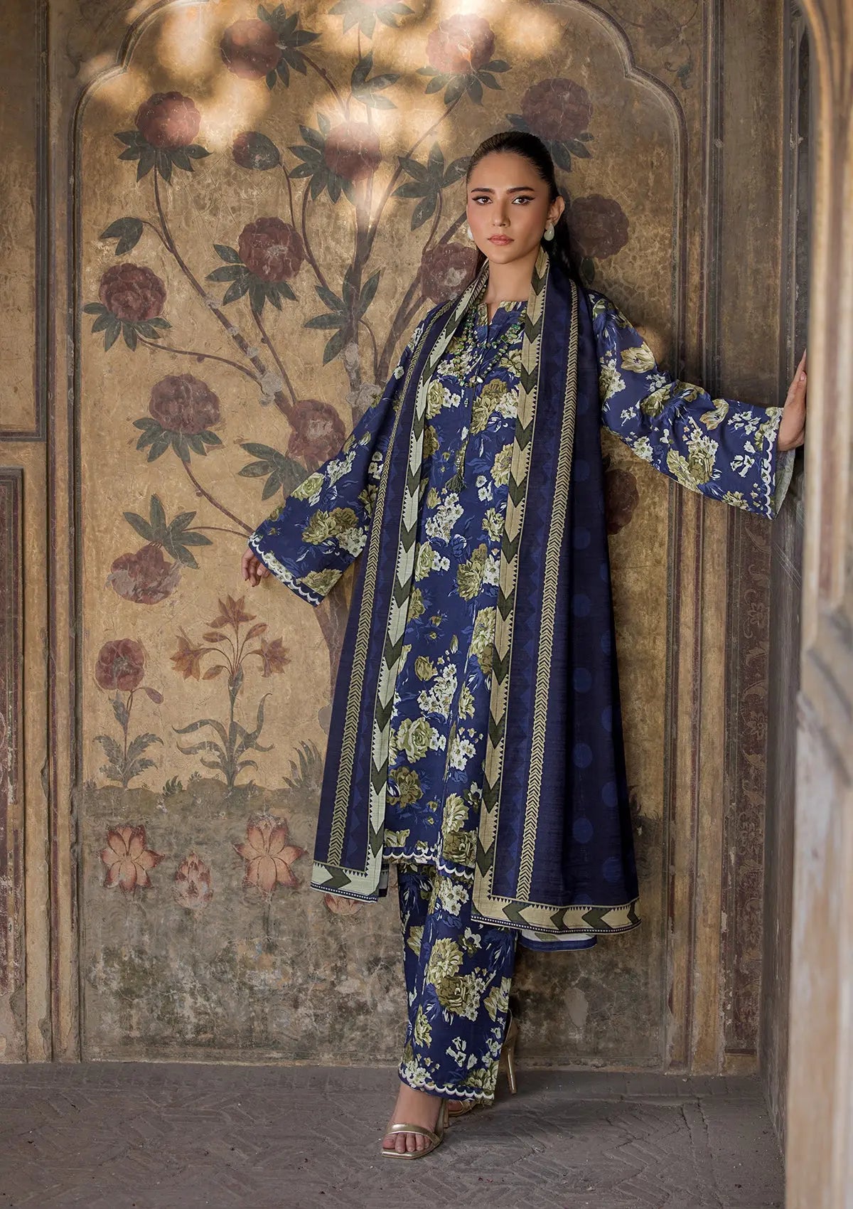EMBROIDERED KHADDAR BT6512-NBL Bin Tayyab