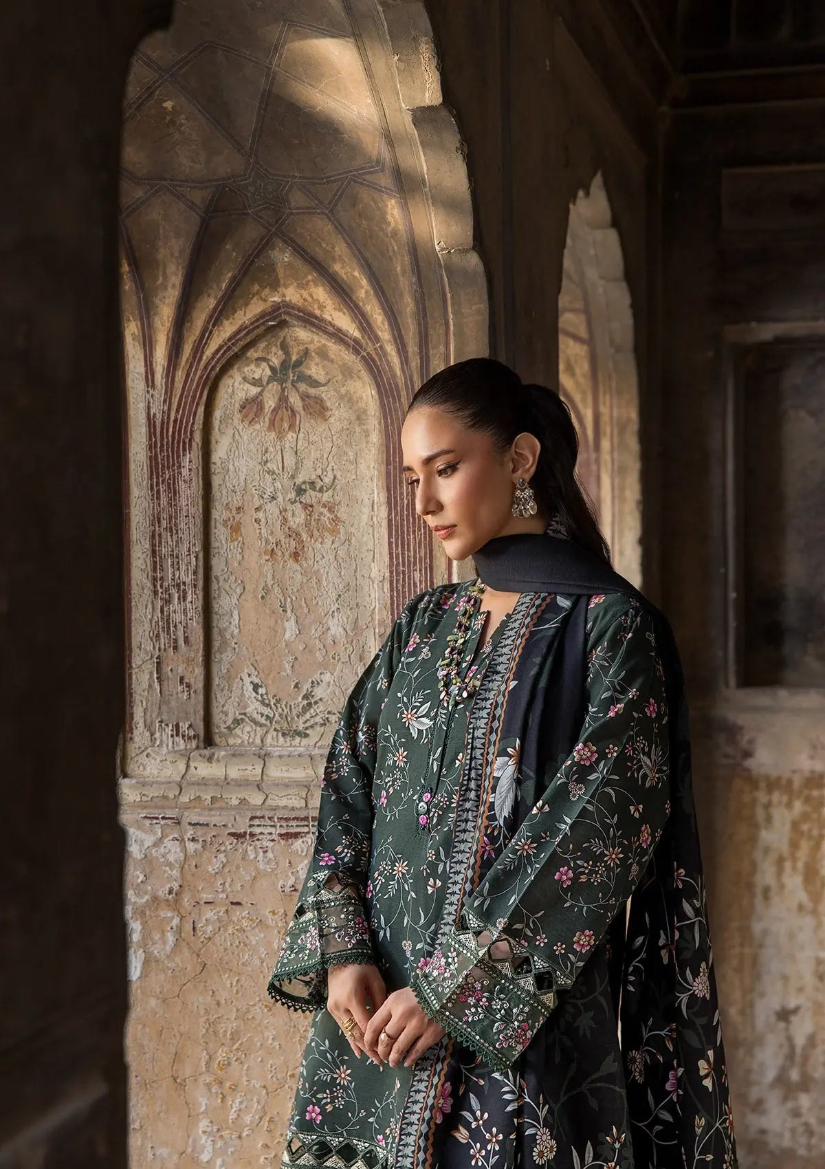 EMBROIDERED KHADDAR BT6513-DGN Bin Tayyab