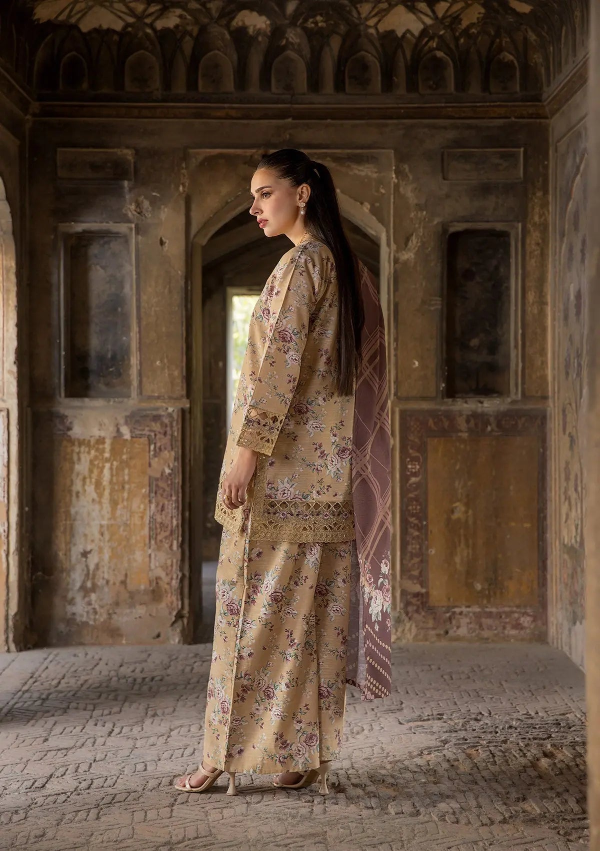 EMBROIDERED KHADDAR BT6513-BRN Bin Tayyab