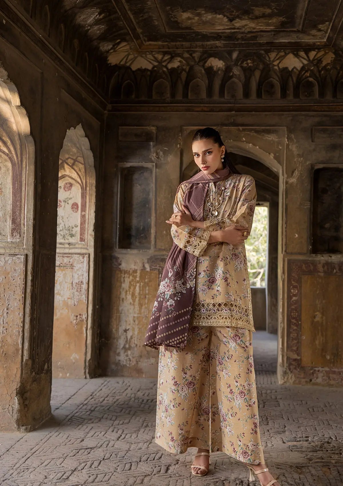 EMBROIDERED KHADDAR BT6513-BRN Bin Tayyab