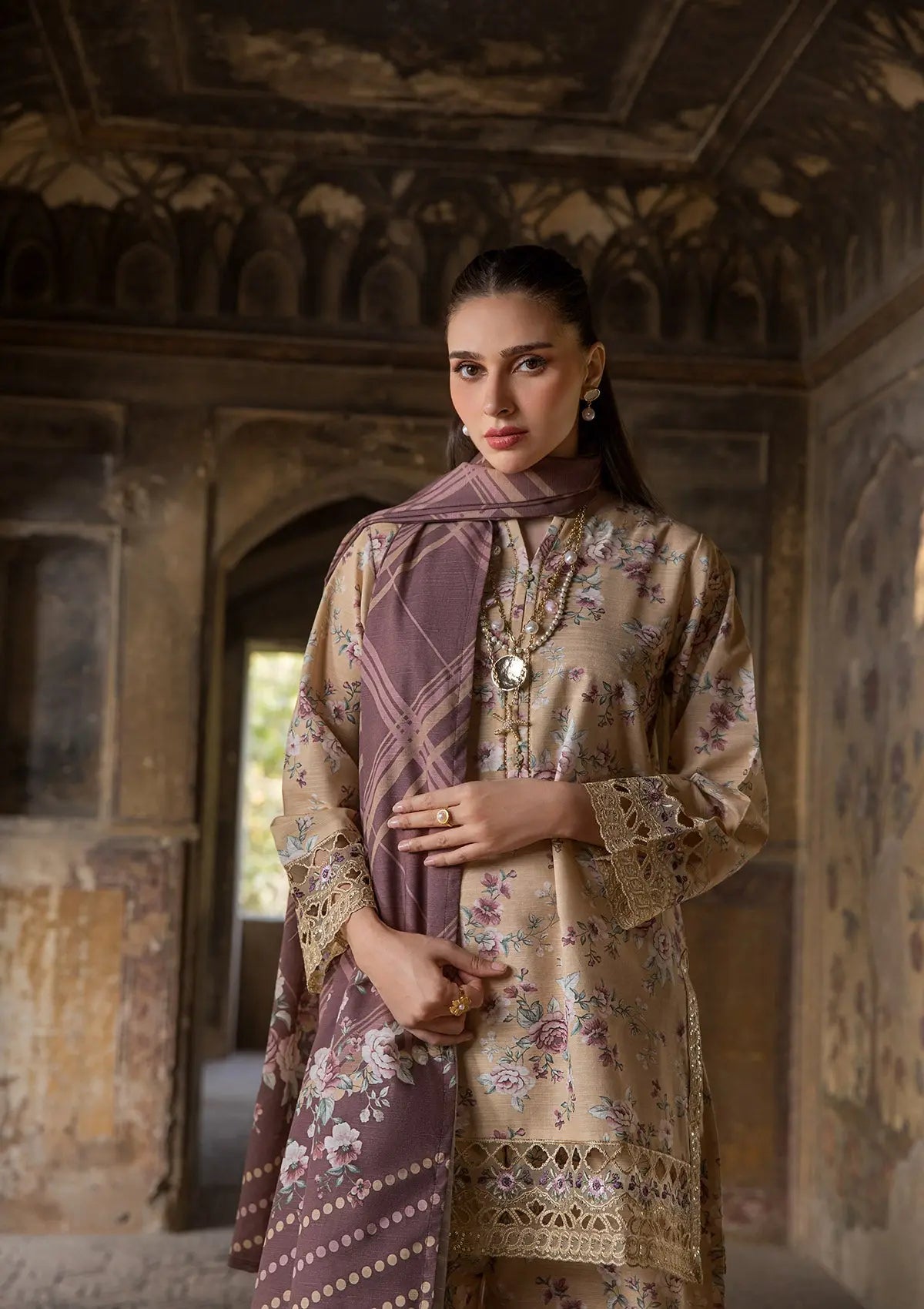 EMBROIDERED KHADDAR BT6513-BRN Bin Tayyab