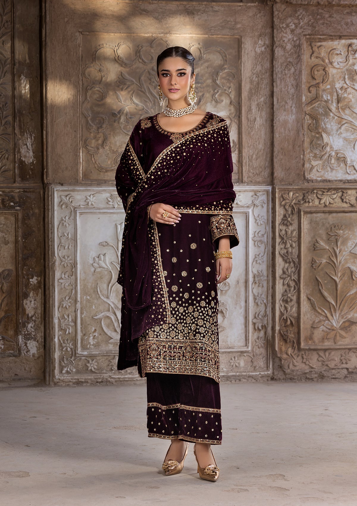 Embroidered Velvet BT6529-MRN
