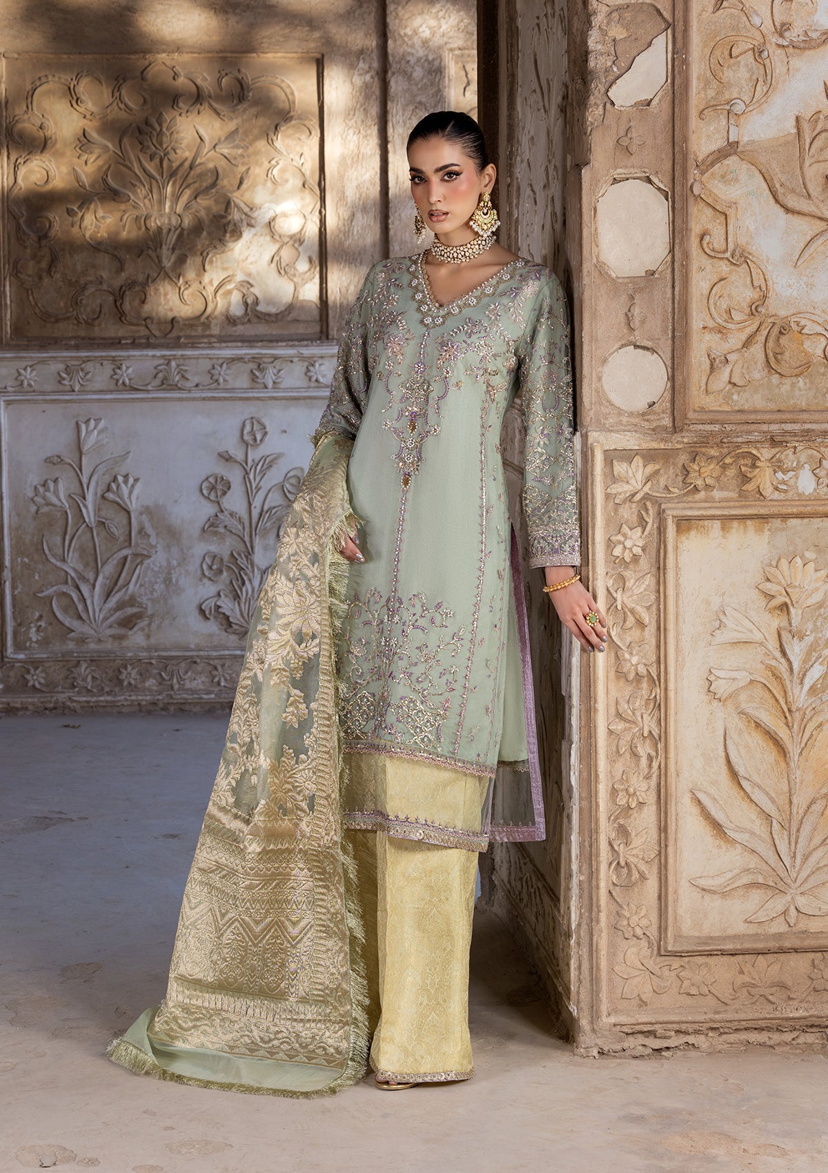 EMBROIDERED NET BT6632-LGN