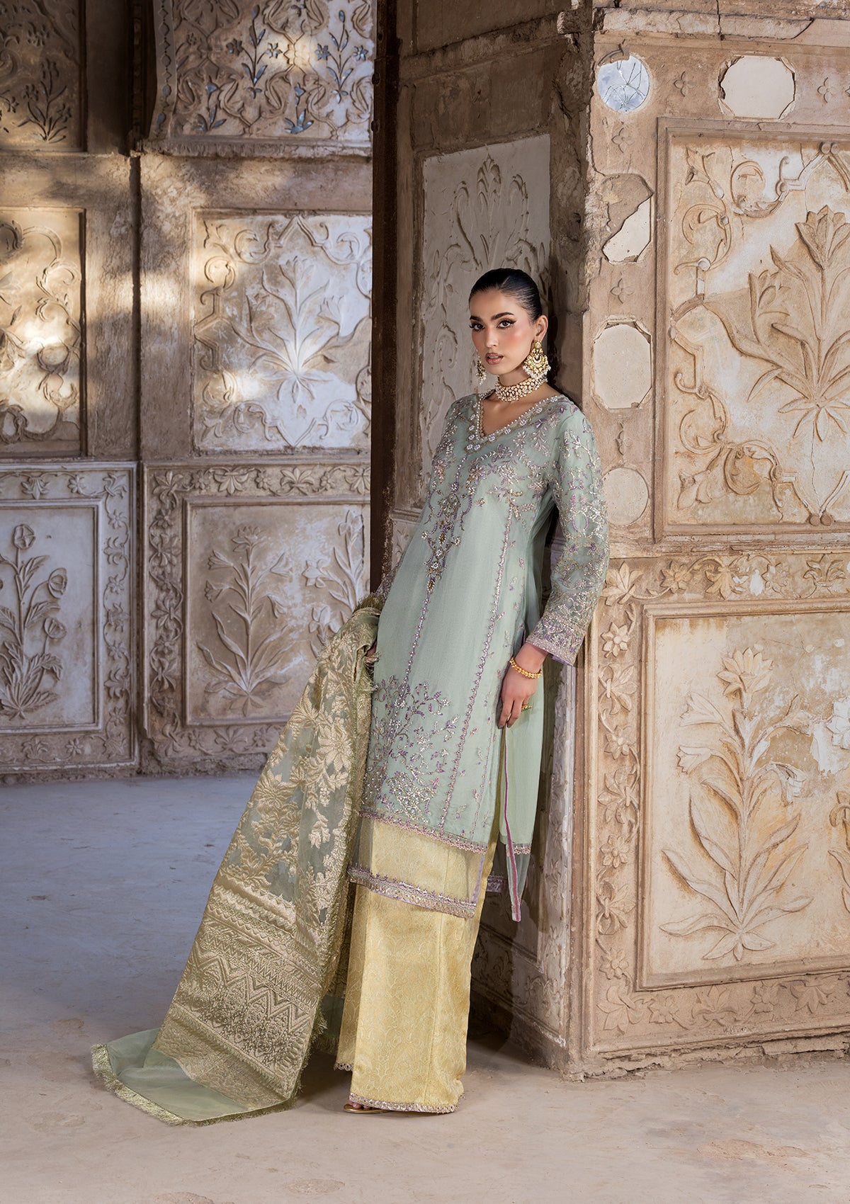 EMBROIDERED NET BT6632-LGN