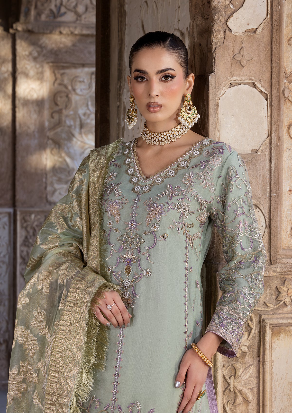 EMBROIDERED NET BT6632-LGN