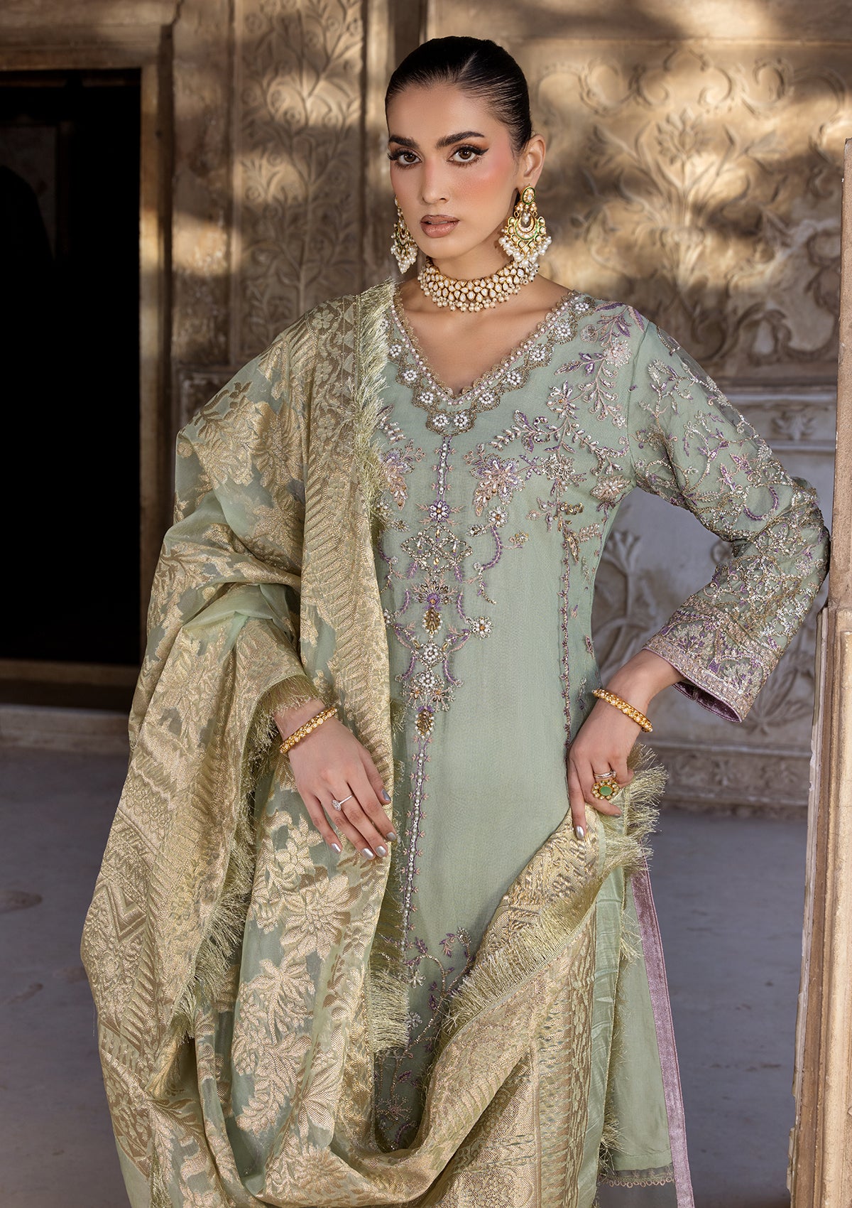 EMBROIDERED NET BT6632-LGN