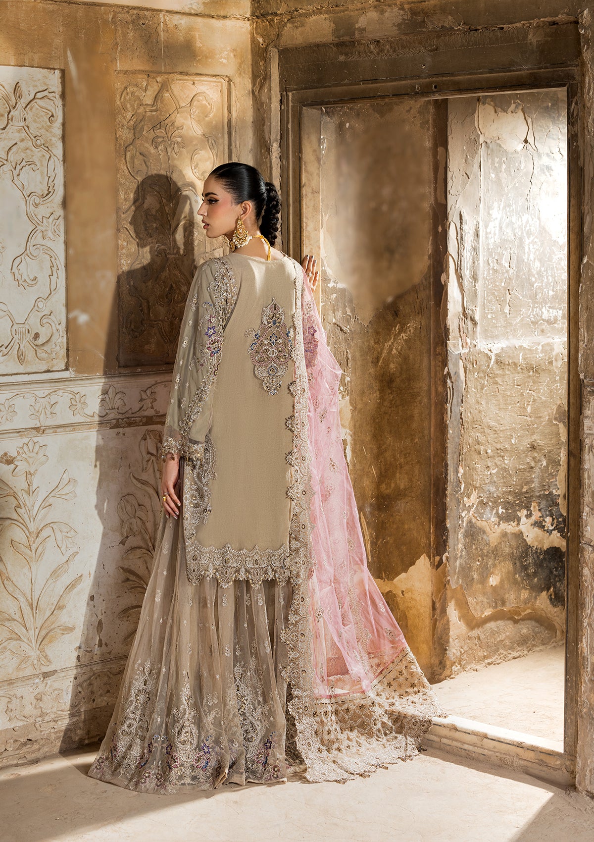 Embroidered Net BT006658-BGE