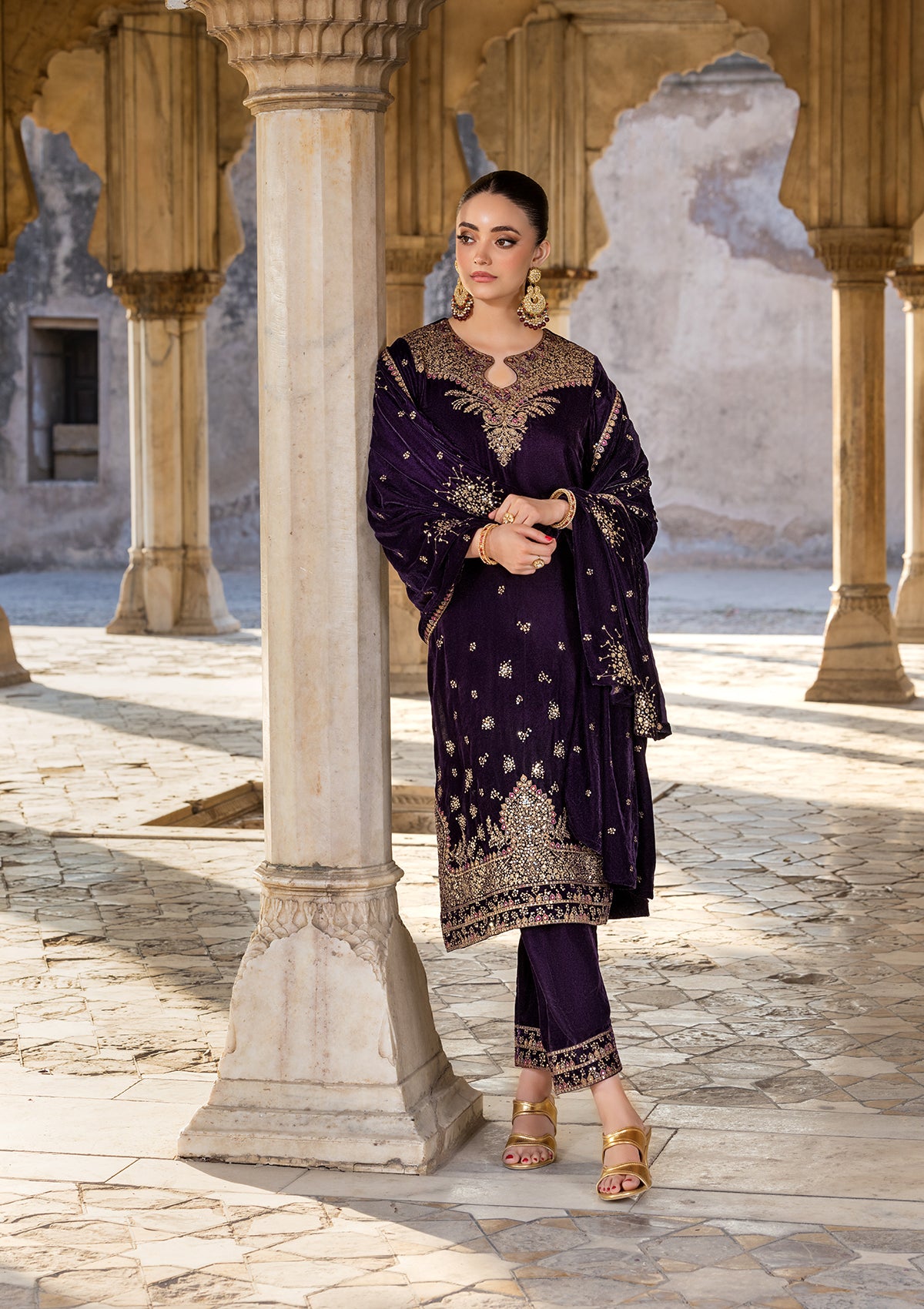 Embroidered Velvet BT6529-PUR