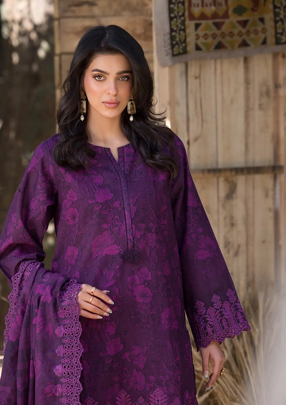 EMBROIDERED KHADDAR BT110-PPR Bin Tayyab