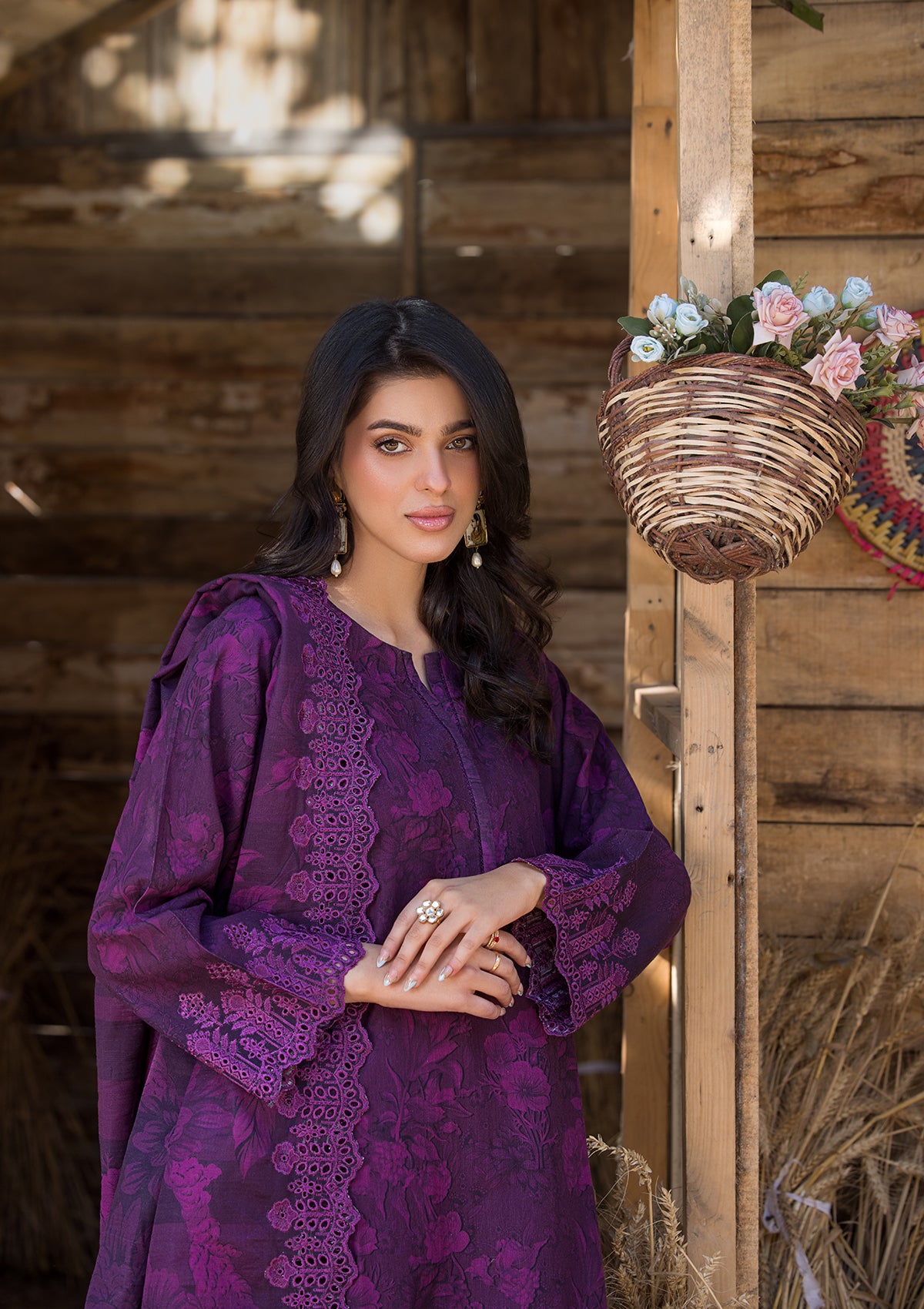 EMBROIDERED KHADDAR BT110-PPR