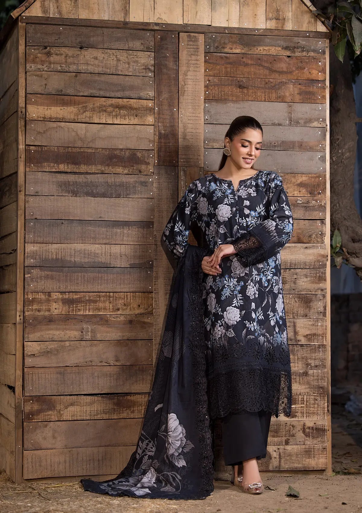 Khaddar (BT126) 3-Piece Stitch Suit Bin Tayyab