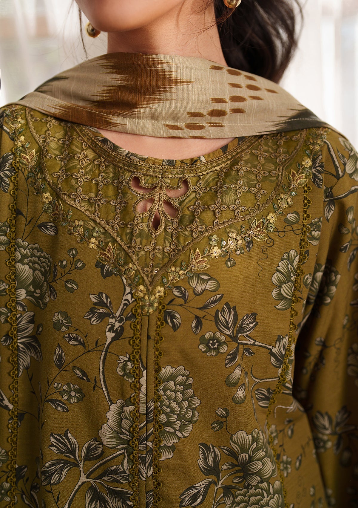 Embroidered Khaddar BT6565-OLV Bin Tayyab