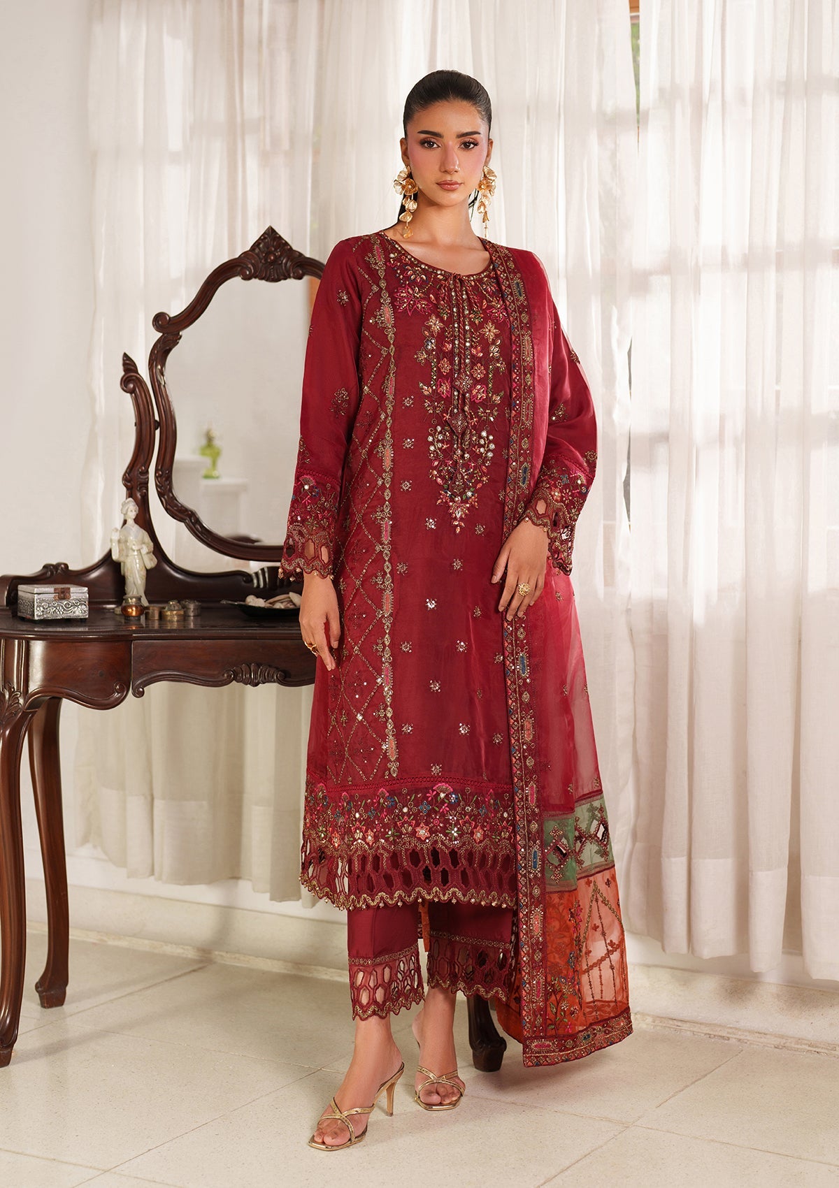 Embroidered Organza BT6559-MRN Bin Tayyab