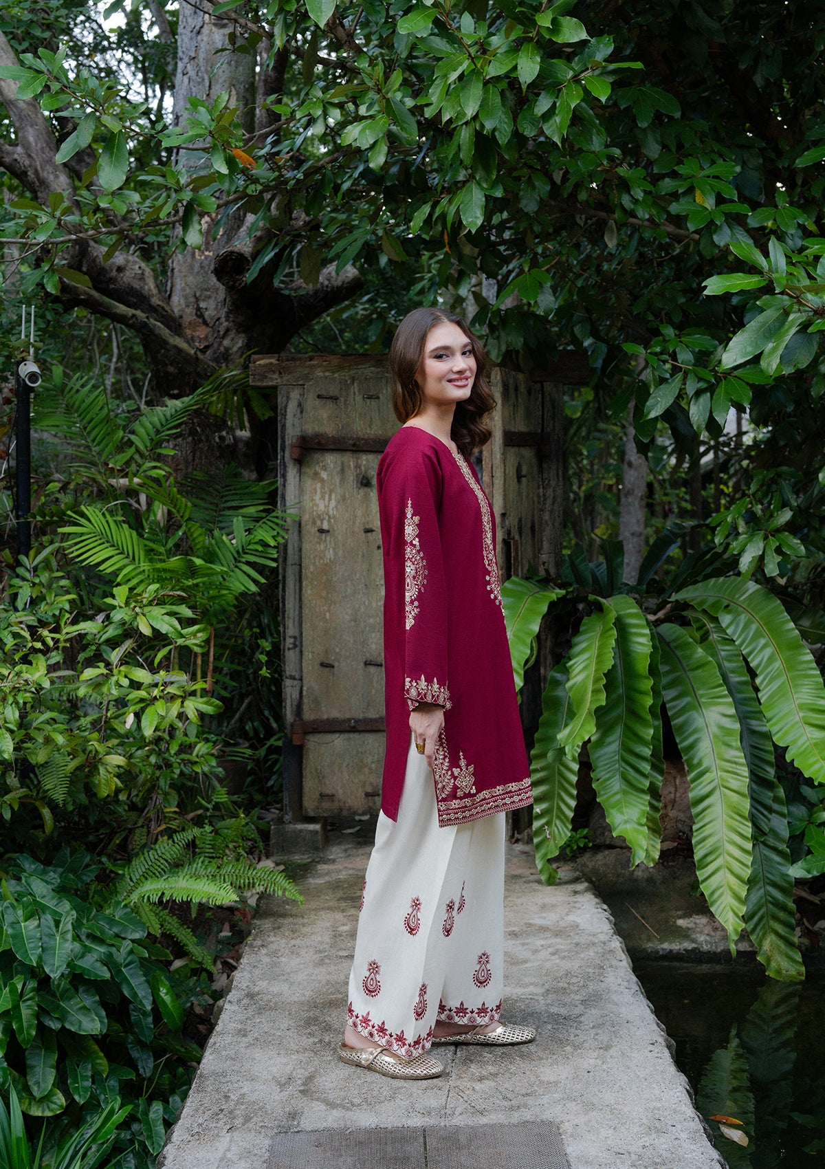 Embroidered Khaddar BT006931-MRN