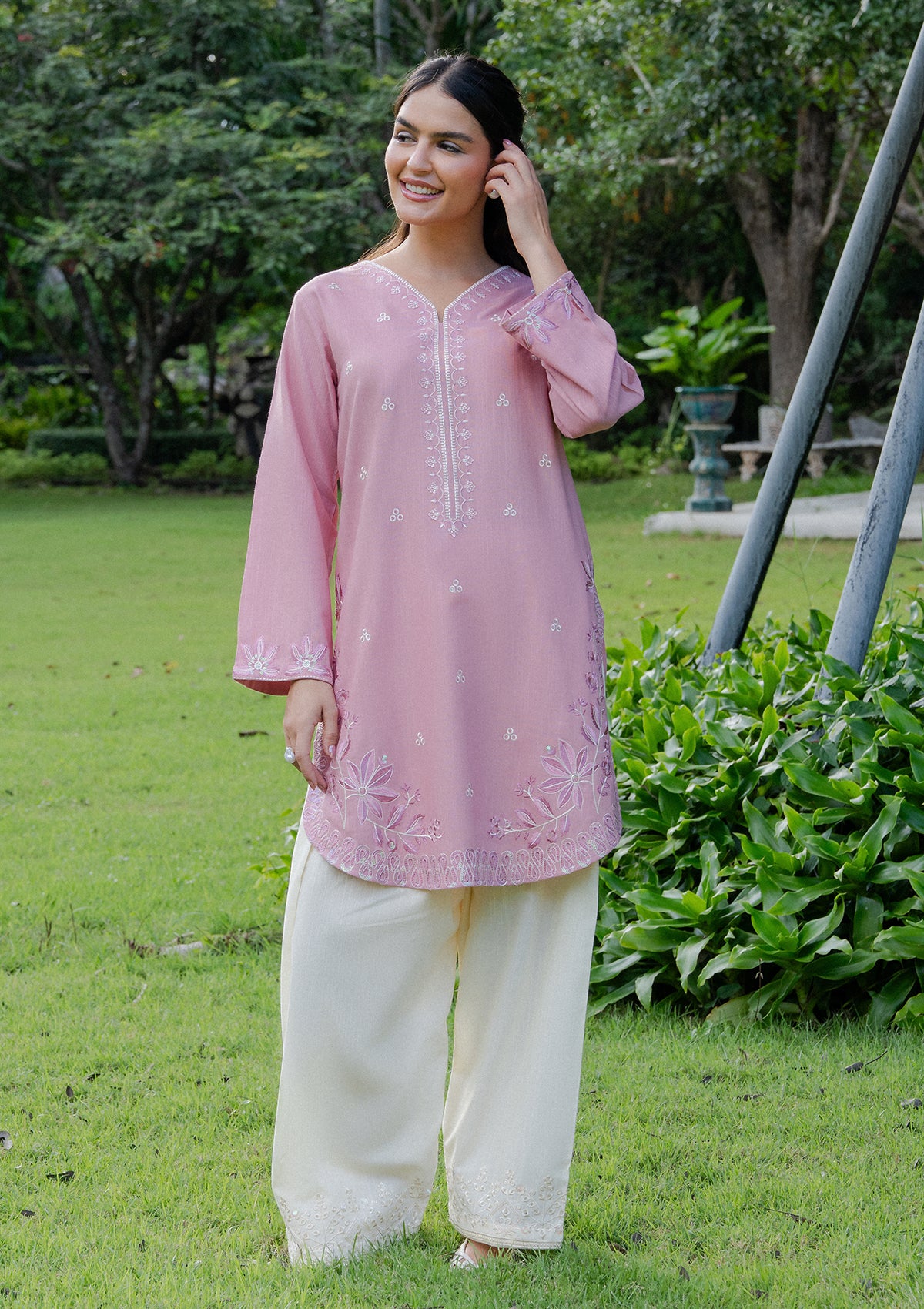 Embroidered Khaddar BT006931-BPK