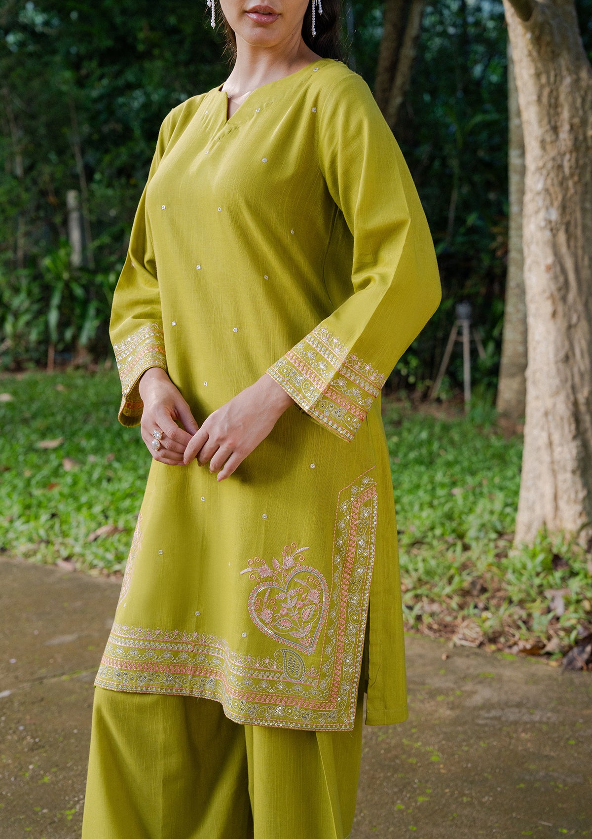 Embroidered Khaddar BT006931-PRT