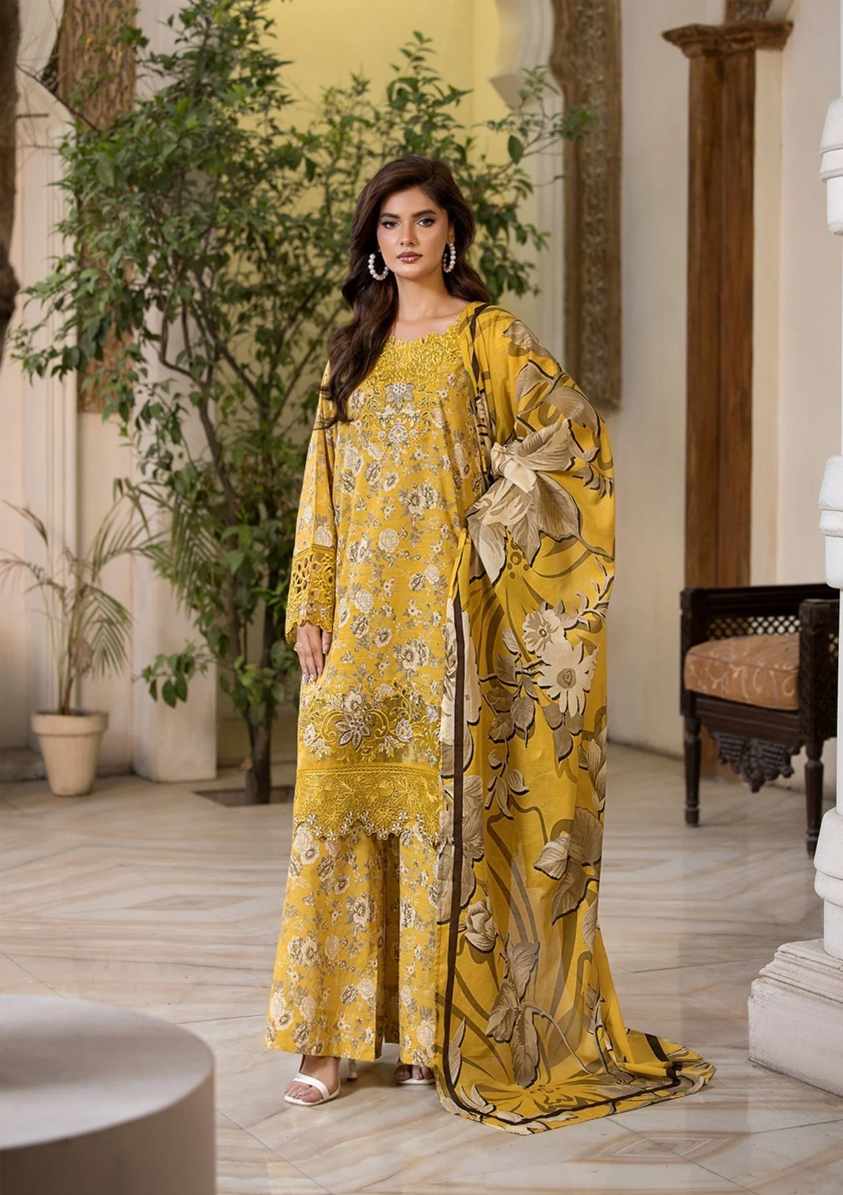 Embroidered Lawn BT006296-YELLOW