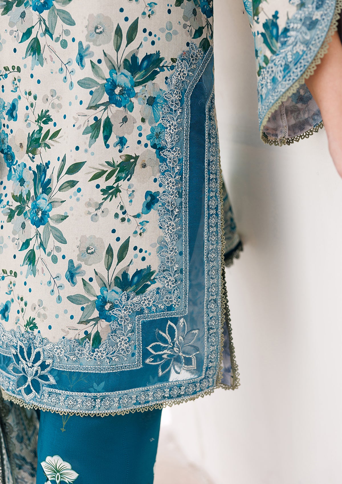 PRINTED EMB LAWN BT006821-SNG