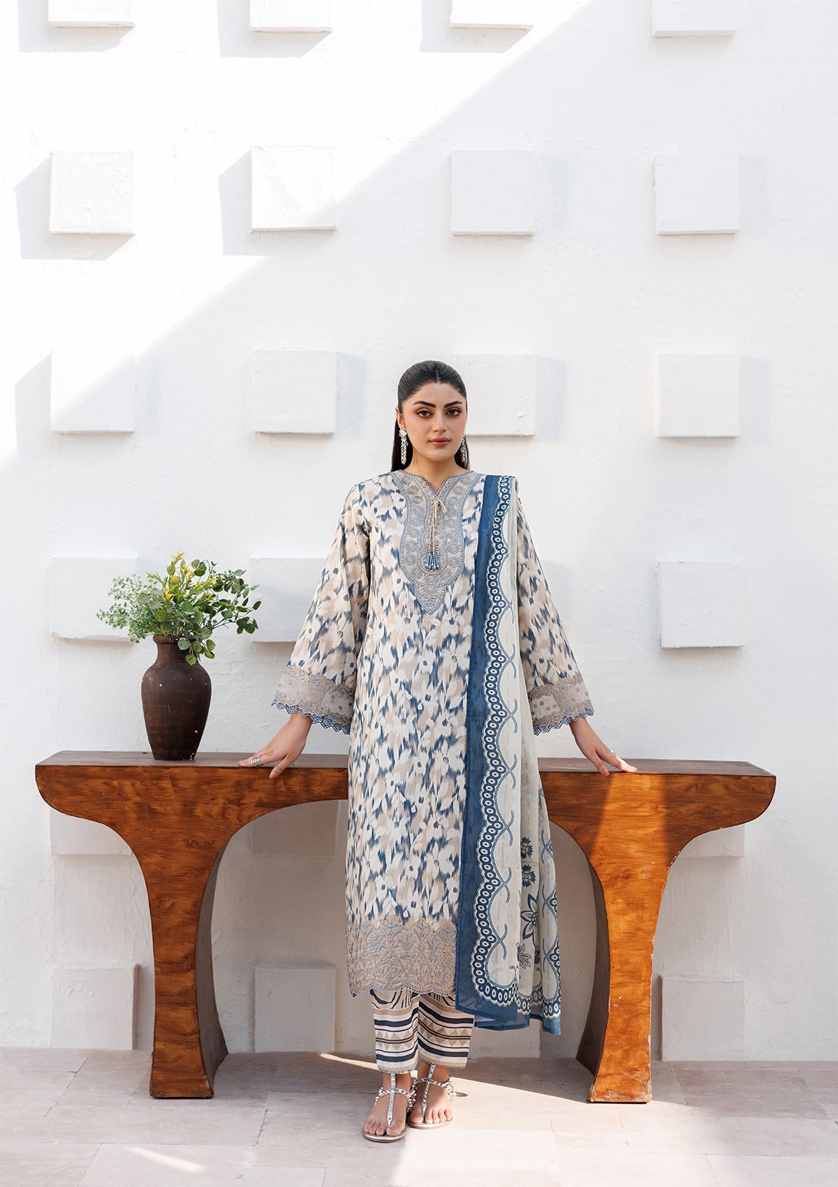 PRINTED EMB LAWN BT006810-SNB