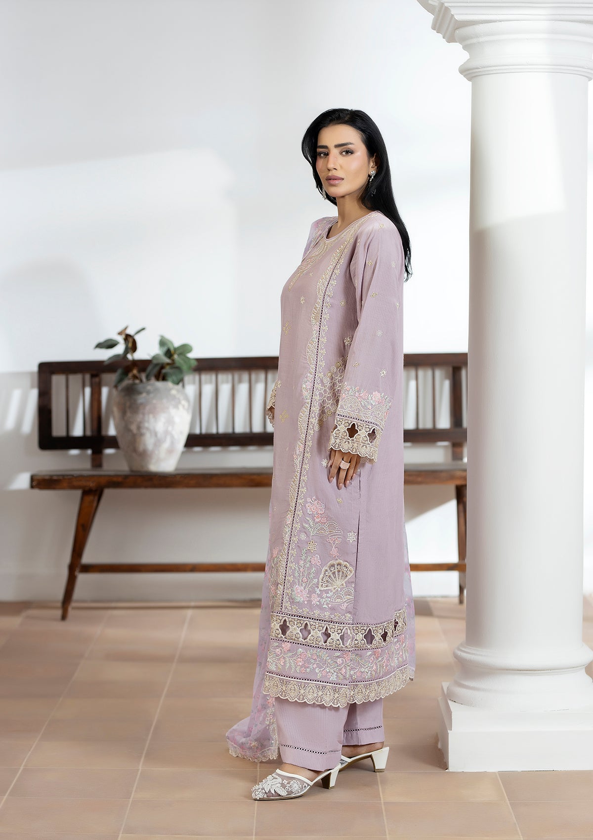 Embroidered Viscose BT006604-LPR