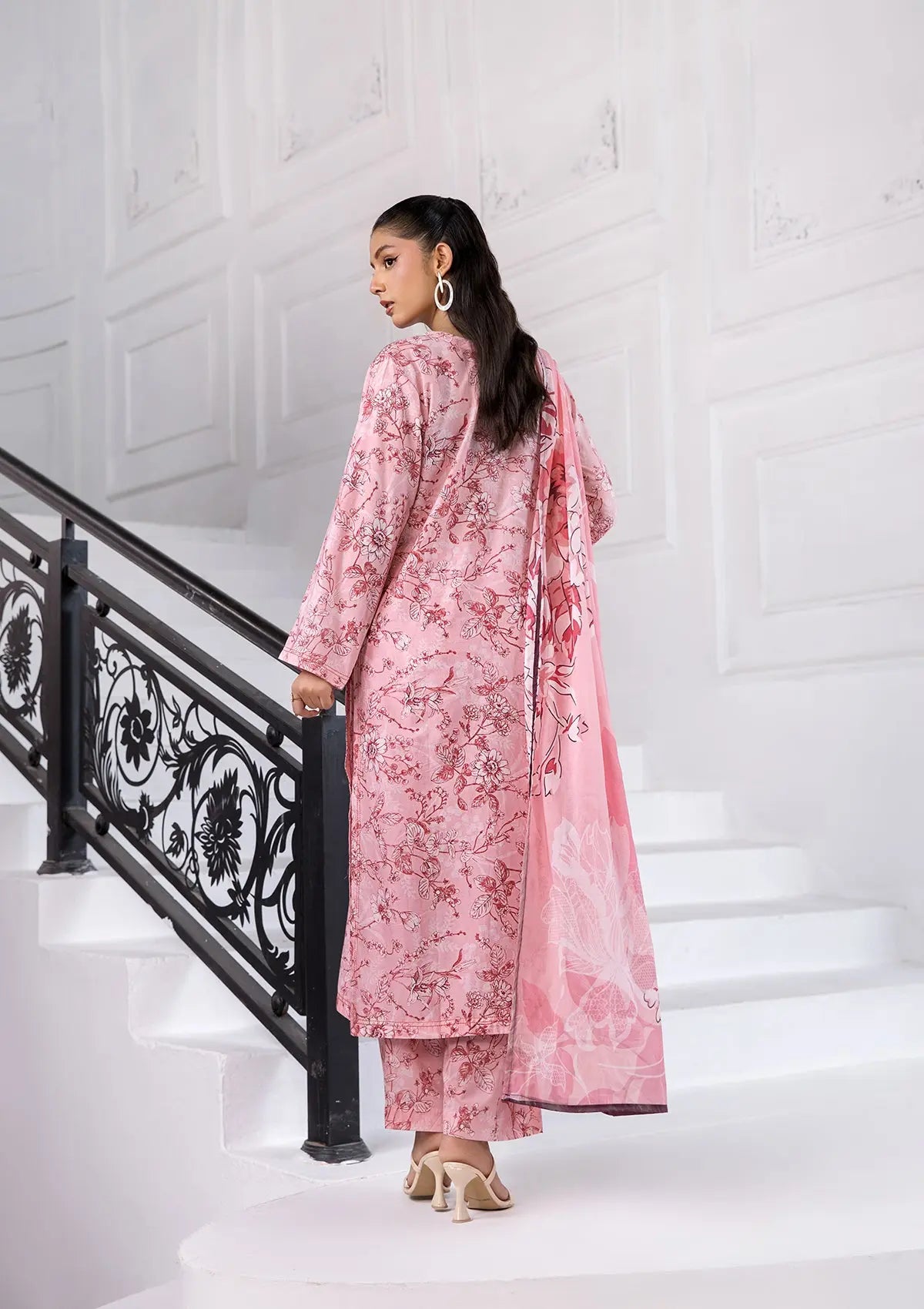 PRINTED LAWN BT6370-PNK Bin Tayyab