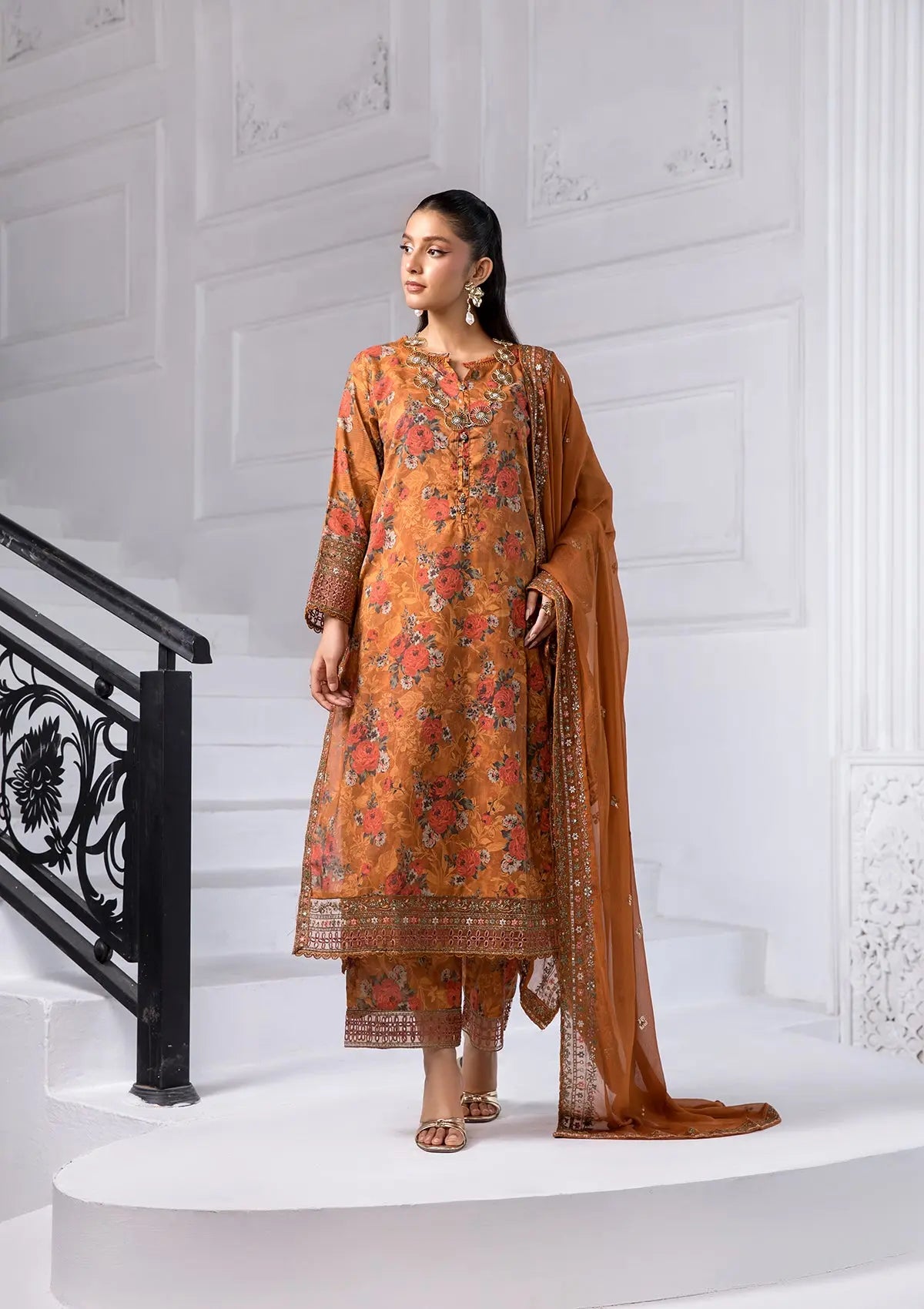 (BT006368-ORN-01) Bin Tayyab