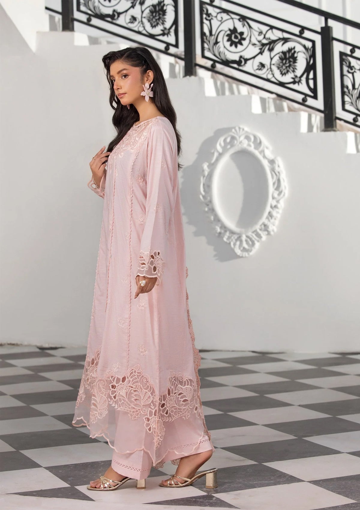 Embroidered Lawn (BT006287-B-PNK)