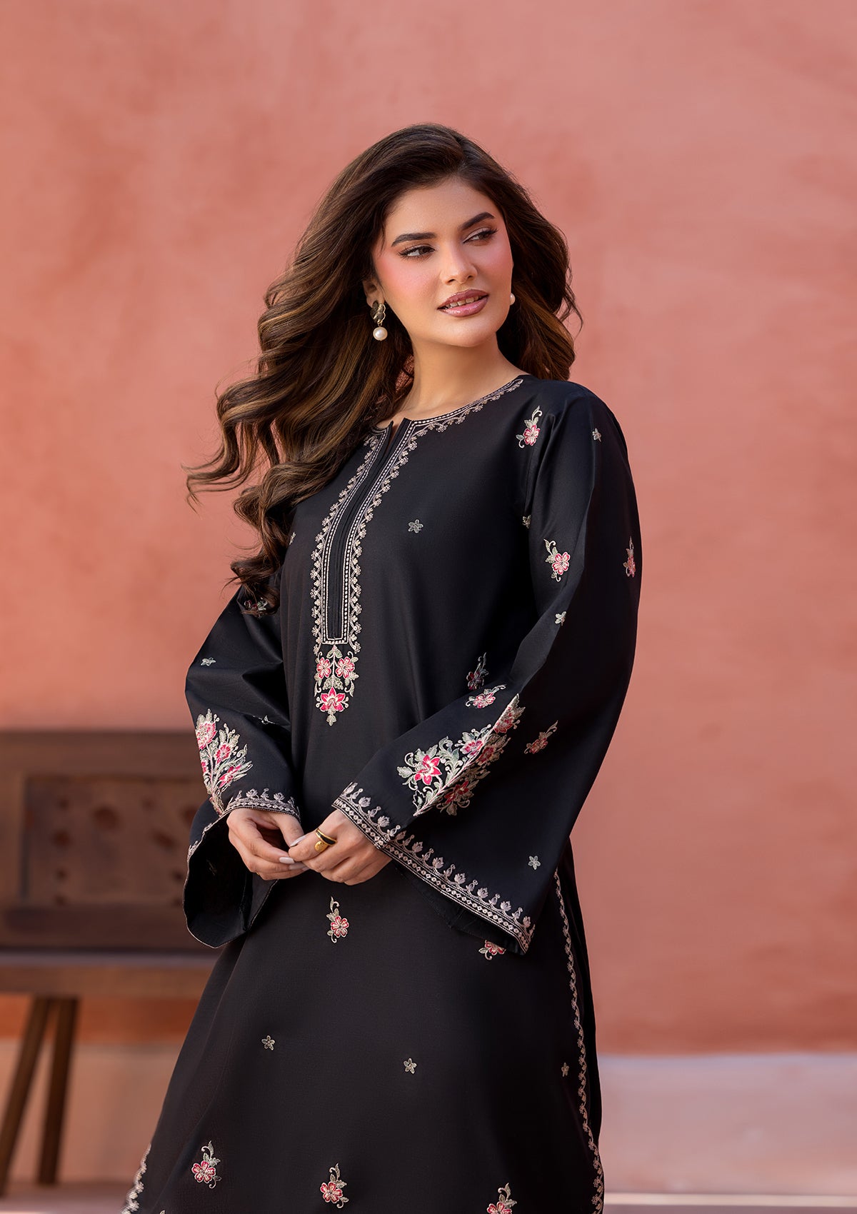 EMBROIDERED COTTON BT006686-BLK-2