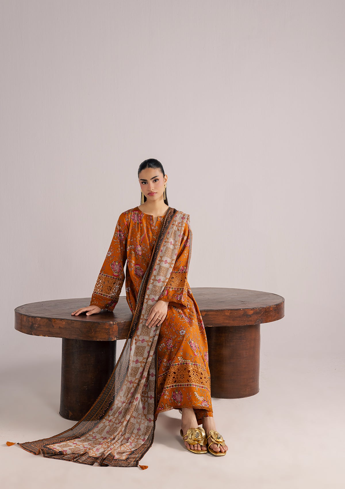 PRINTED EMBROIDERED LAWN BT006853-ORN