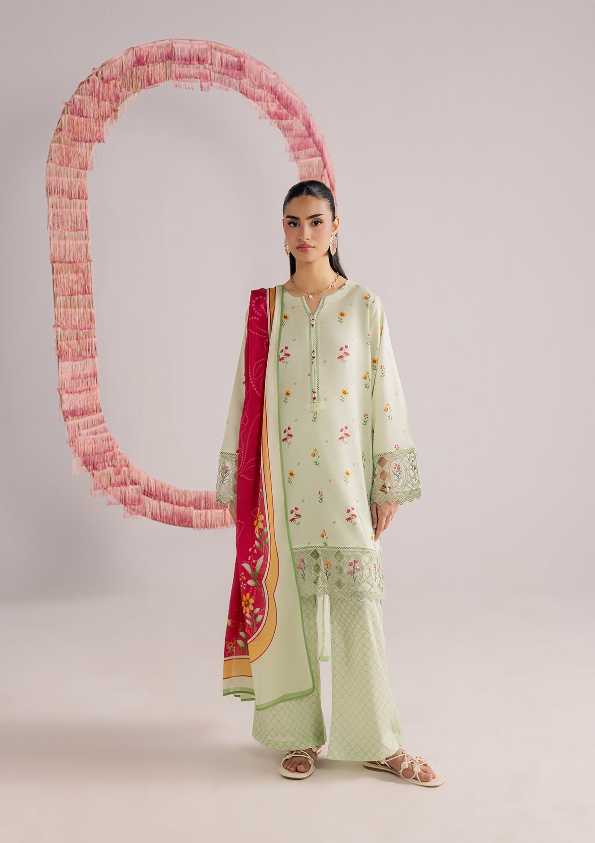 PRINTED EMBROIDERED LAWN BT006852-PST