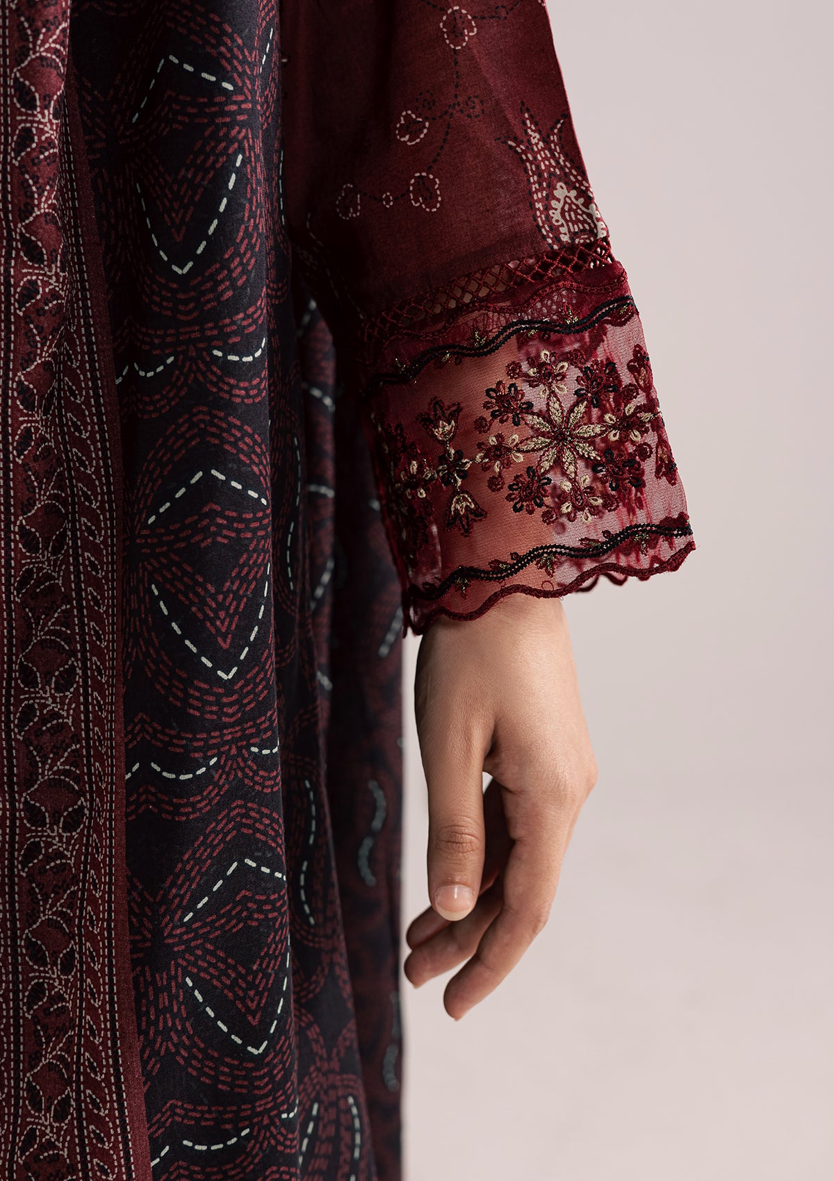 PRINTED EMBROIDERED LAWN BT006852-MRN