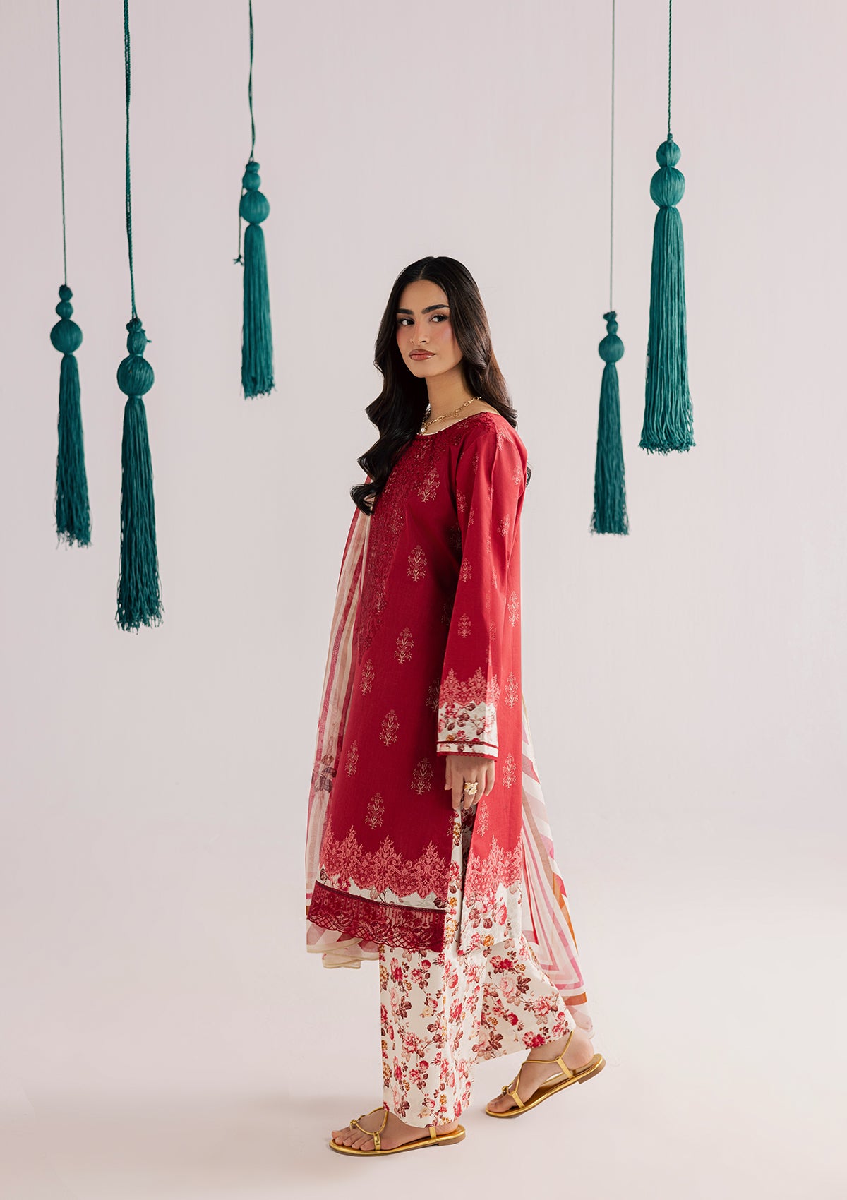 PRINTED EMBROIDERED LAWN BT006860-RED