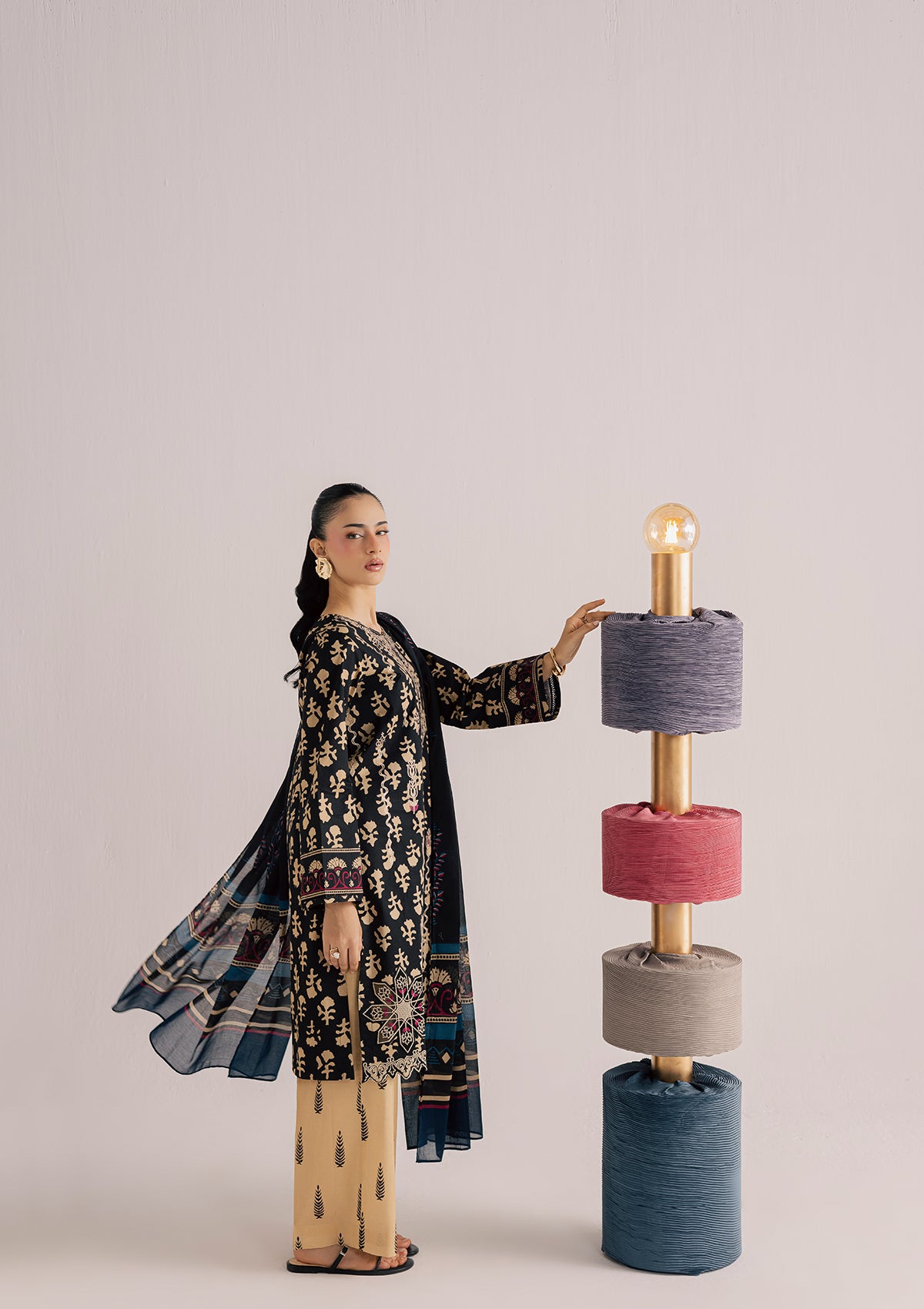 PRINTED EMBROIDERED LAWN BT006860-SBK