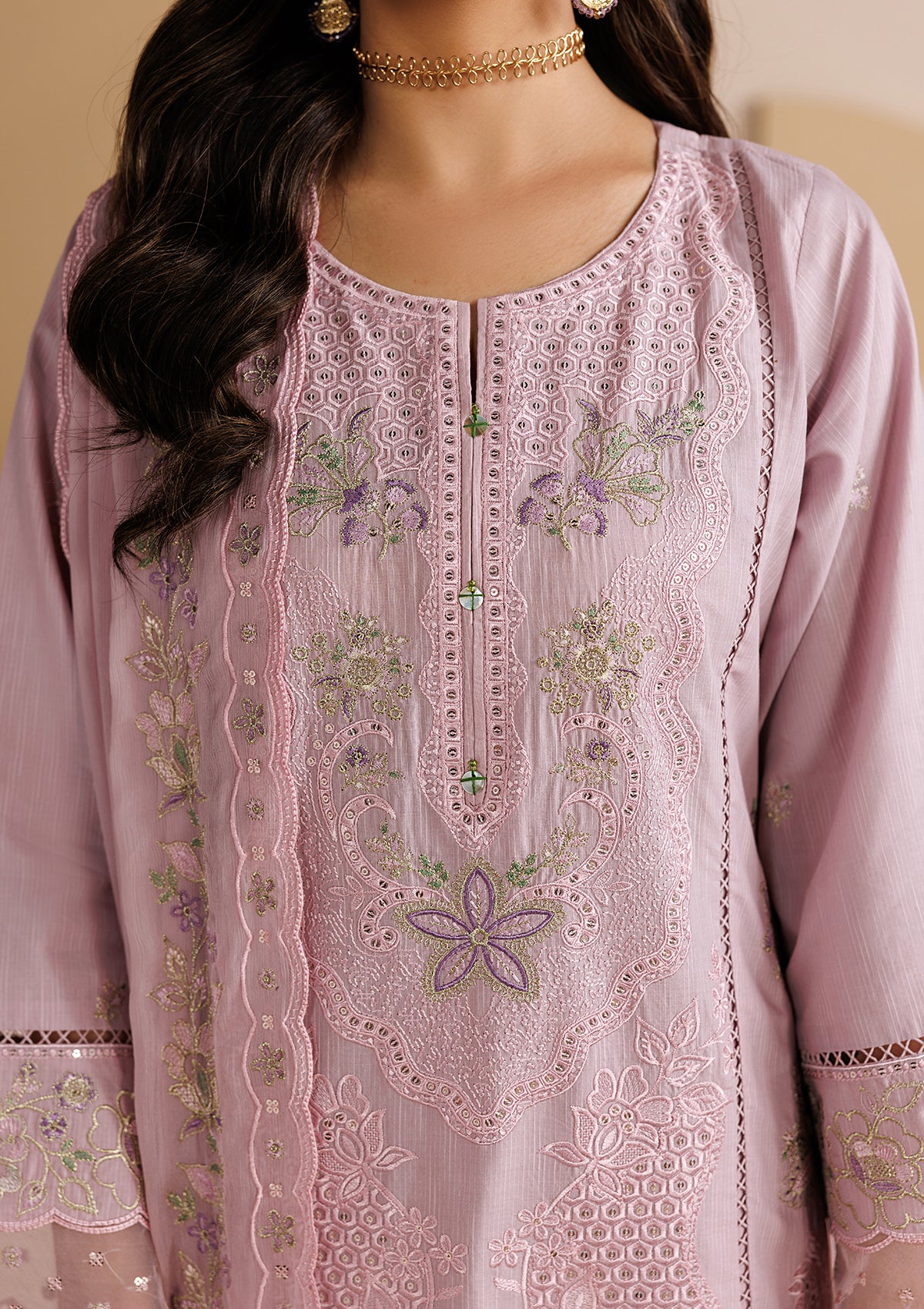 LUXURY Embroidered LAWN BT006719-LPN