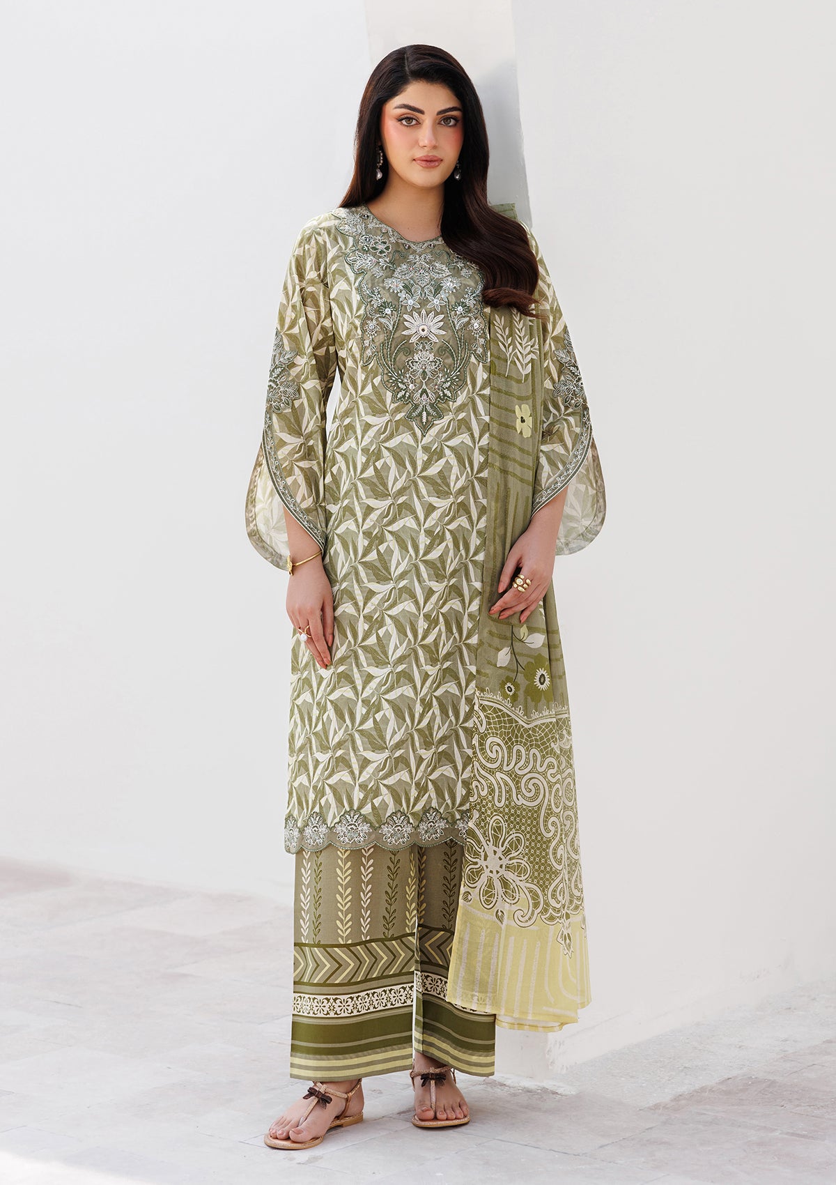 PRINTED EMB LAWN BT006810-OLV