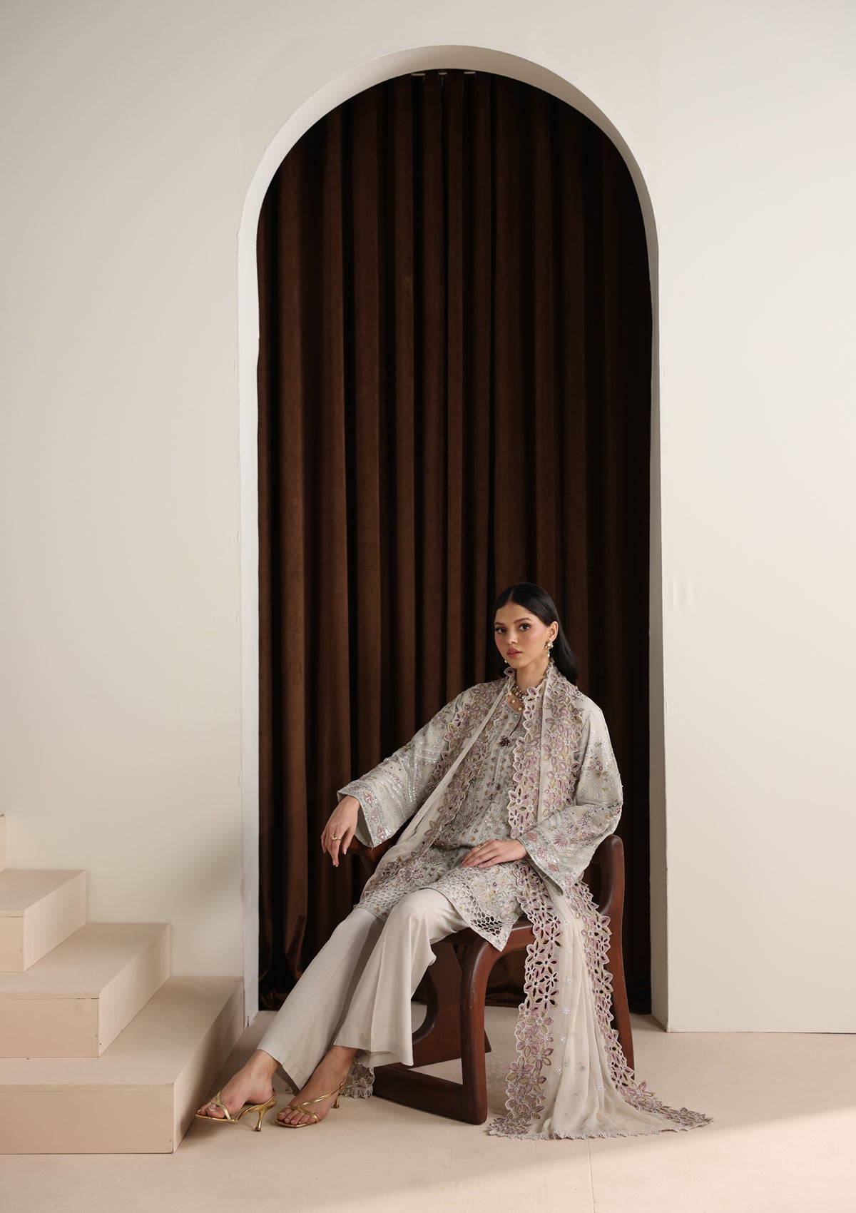 Embroidered Chiffon BT006678-GRY