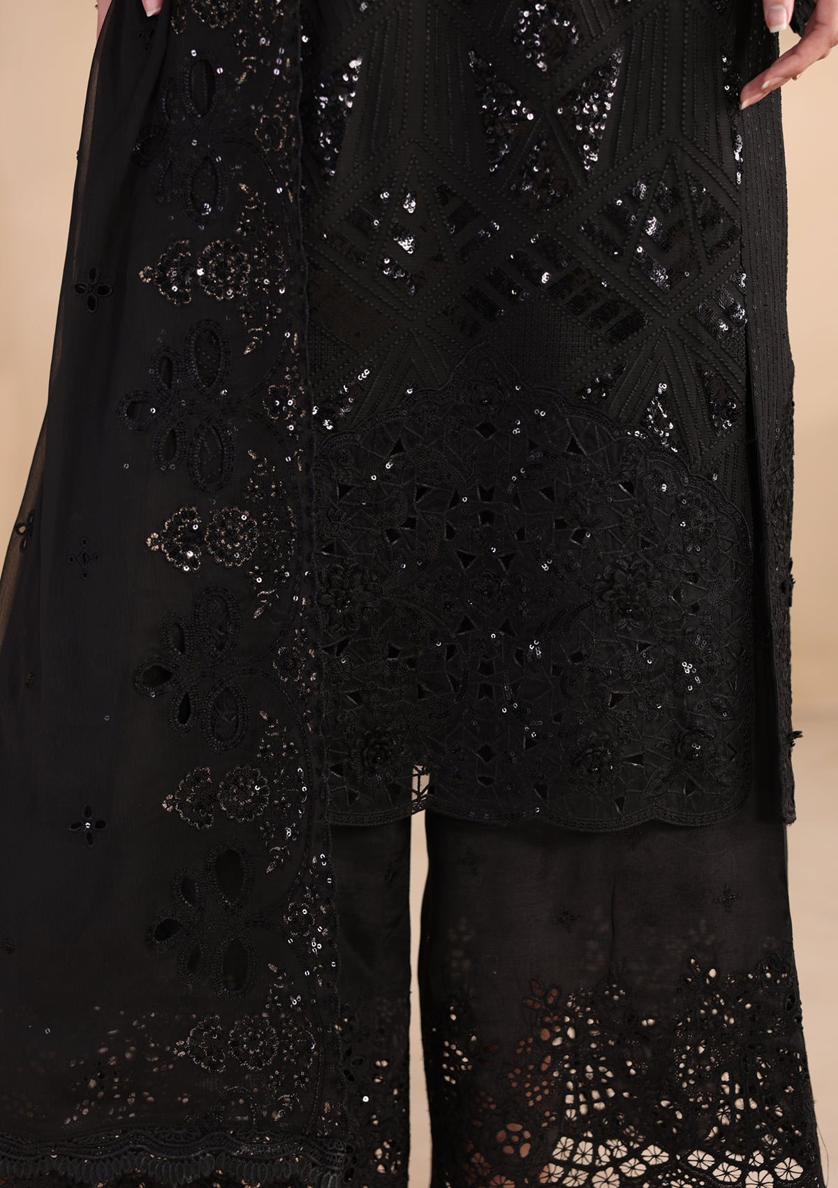 Embroidered Chiffon BT006679-BLK