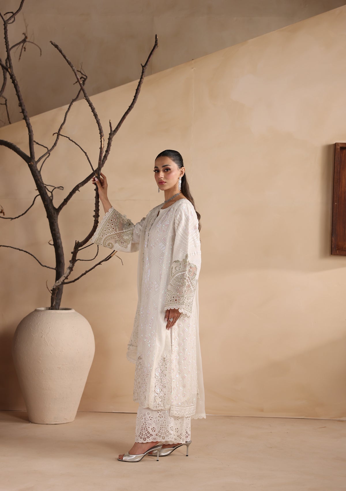 Embroidered Chiffon BT006679-WHI