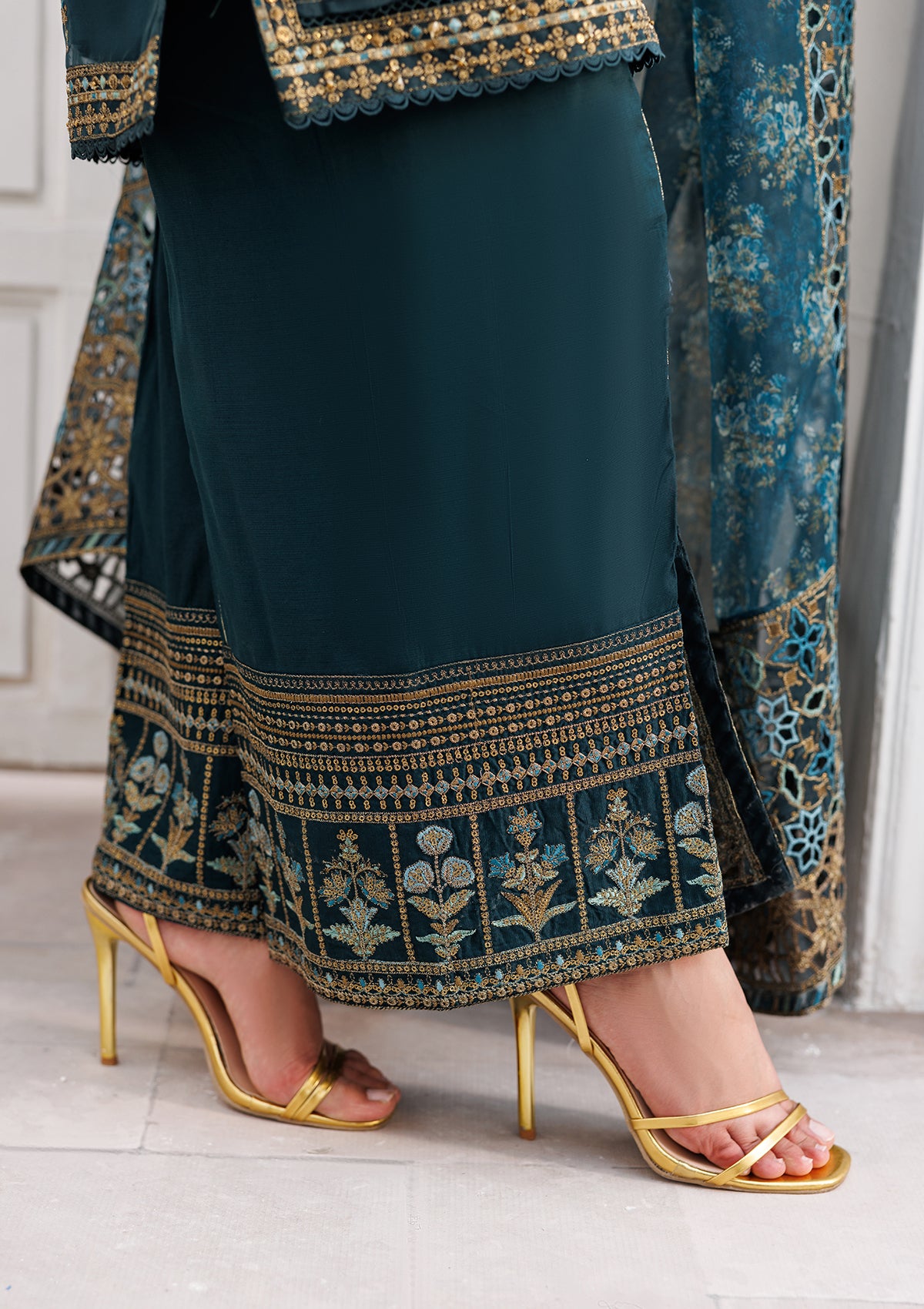 LUXURY Embroidered organza  BT006824-DPG