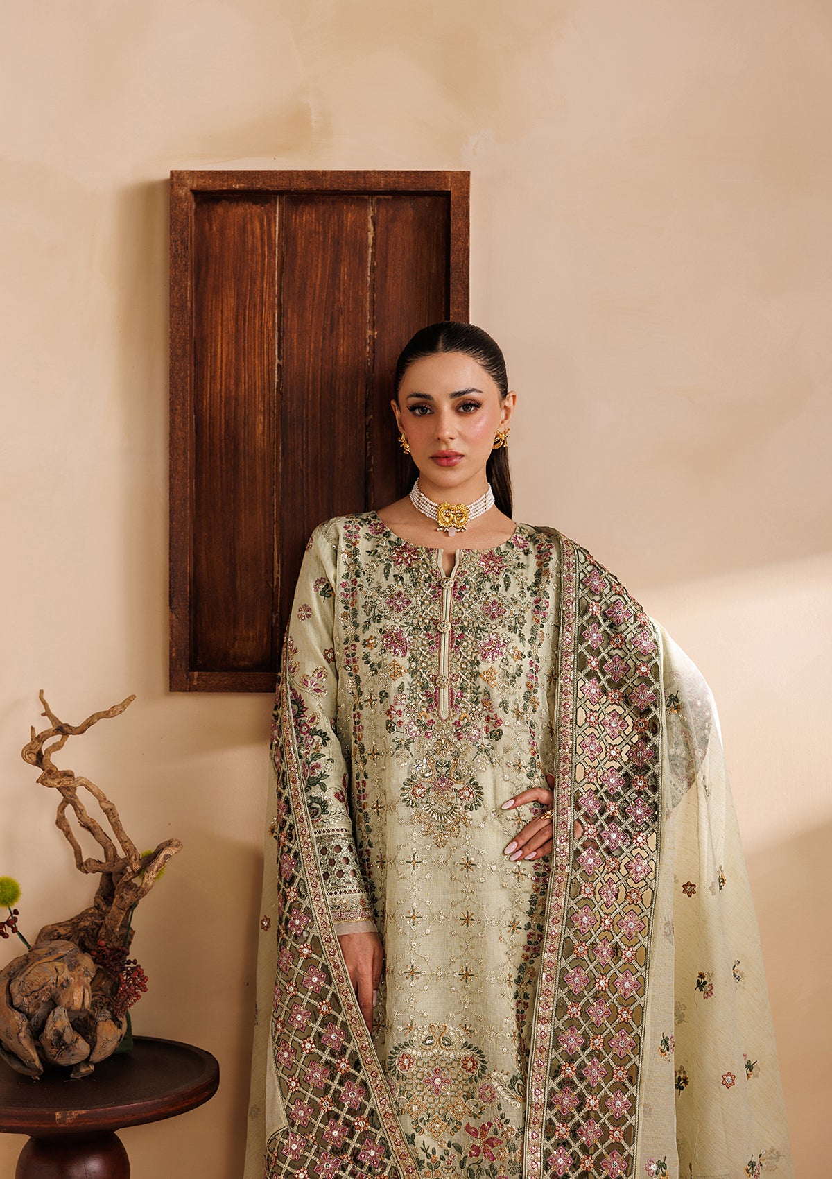 EMBROIDERED KHADDINET BT006755-PST