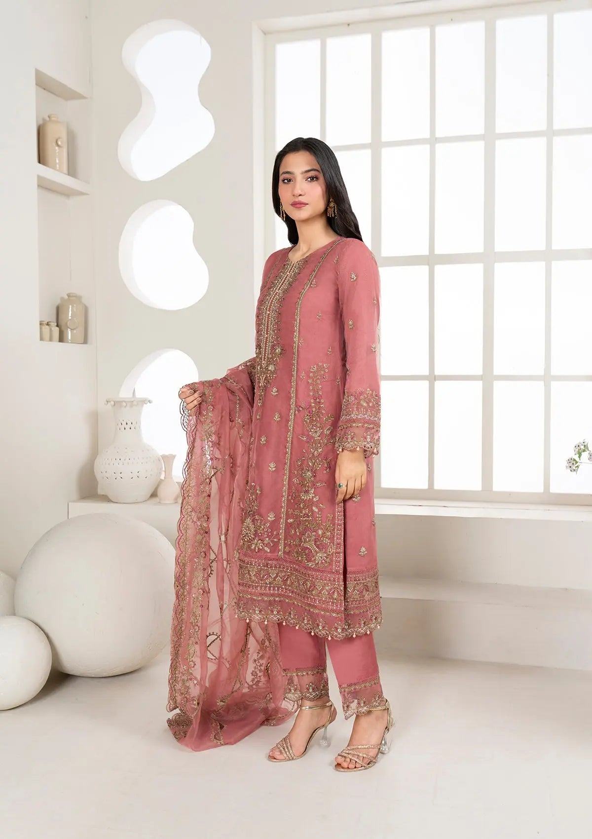 (BT006115-PKN4) Bin Tayyab