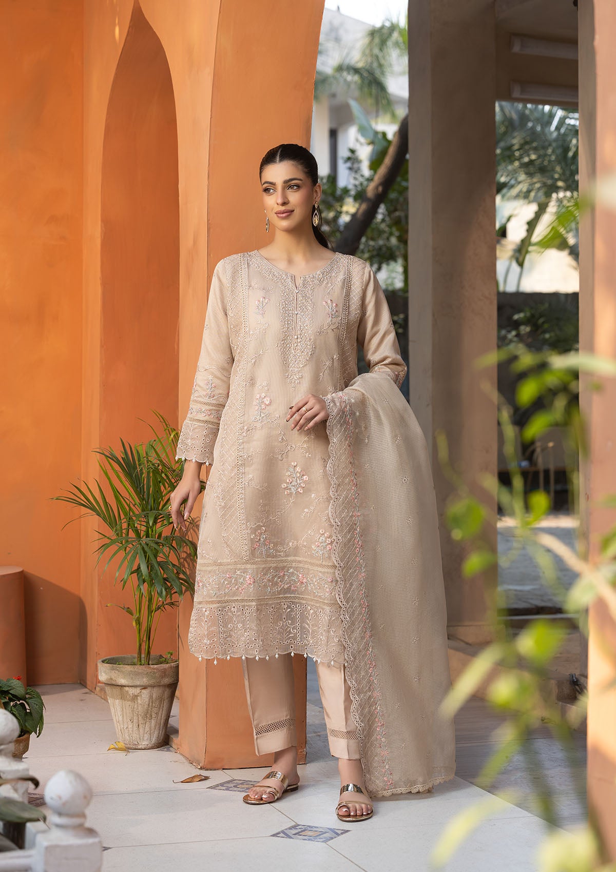 Formal 3 PCs Ready To Wear (BT006046-CRM)
