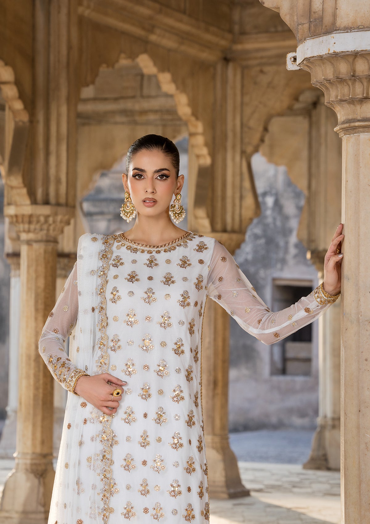 EMBROIDERED NET BT6623