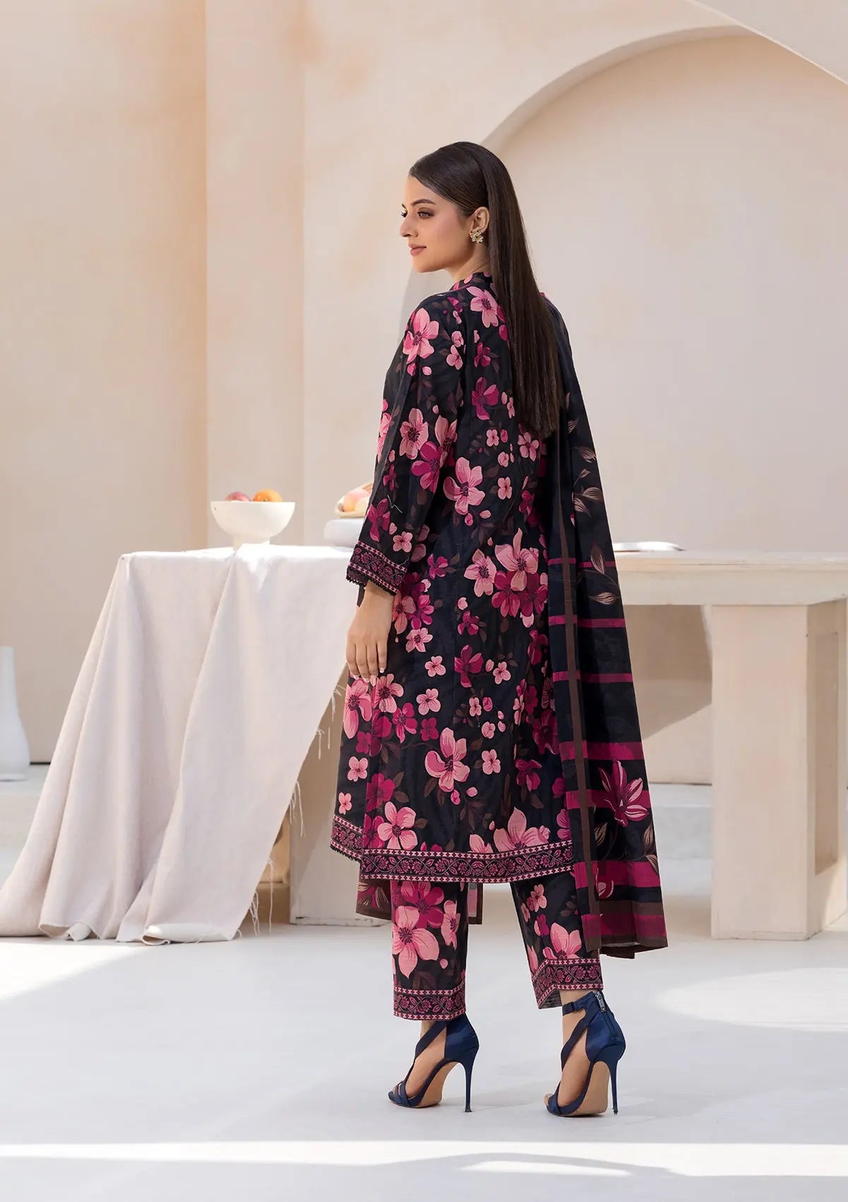 Printed Khaddar BT6553-BRD Bin Tayyab