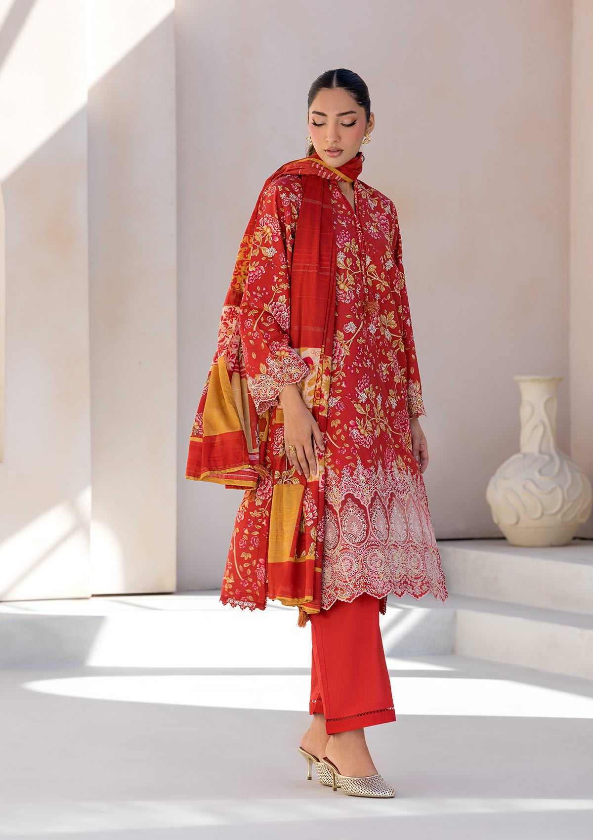 PRINTED CHICKENKARI LAWN BT006697-RED