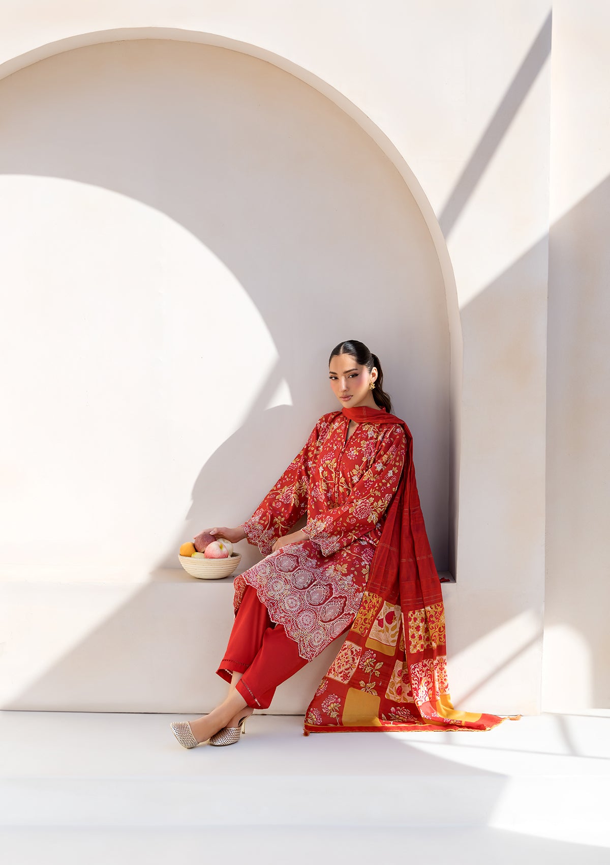 PRINTED CHICKENKARI LAWN BT006697-RED