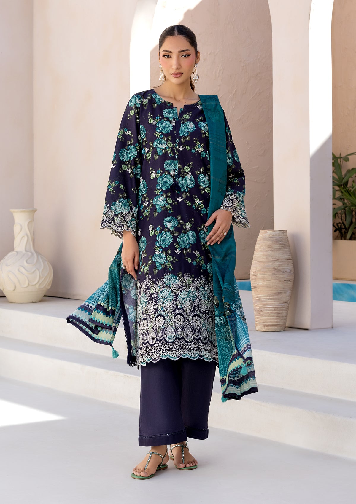 PRINTED CHICKENKARI LAWN BT006697-NVB