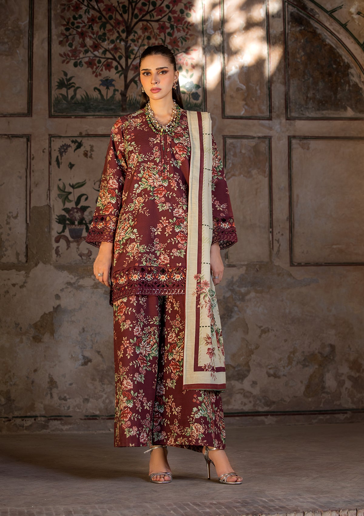 EMBROIDERED KHADDAR BT6513-MRN