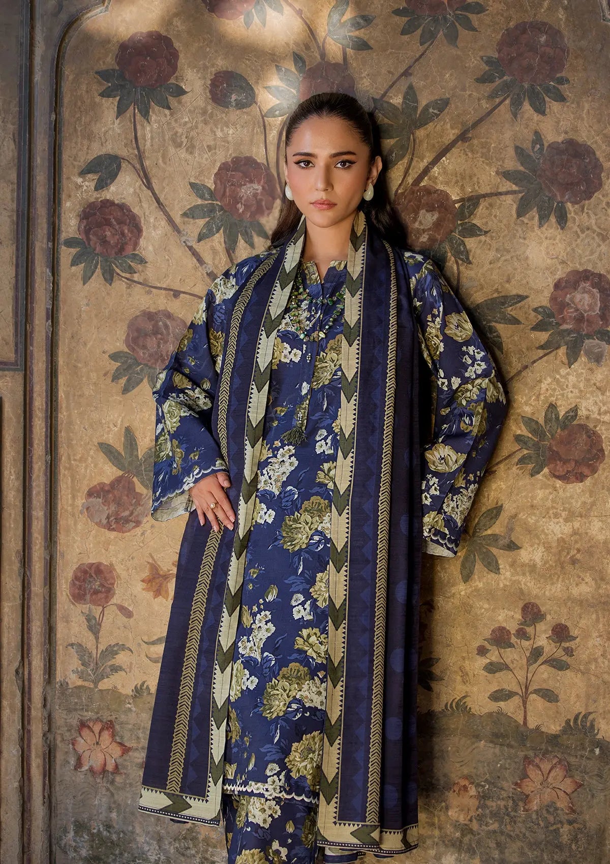 EMBROIDERED KHADDAR BT6512-NBL Bin Tayyab