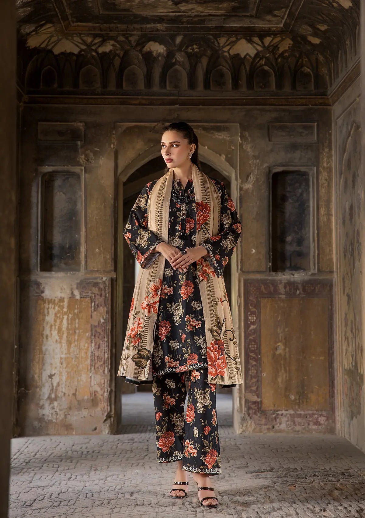 EMBROIDERED KHADDAR BT6512-BRD Bin Tayyab